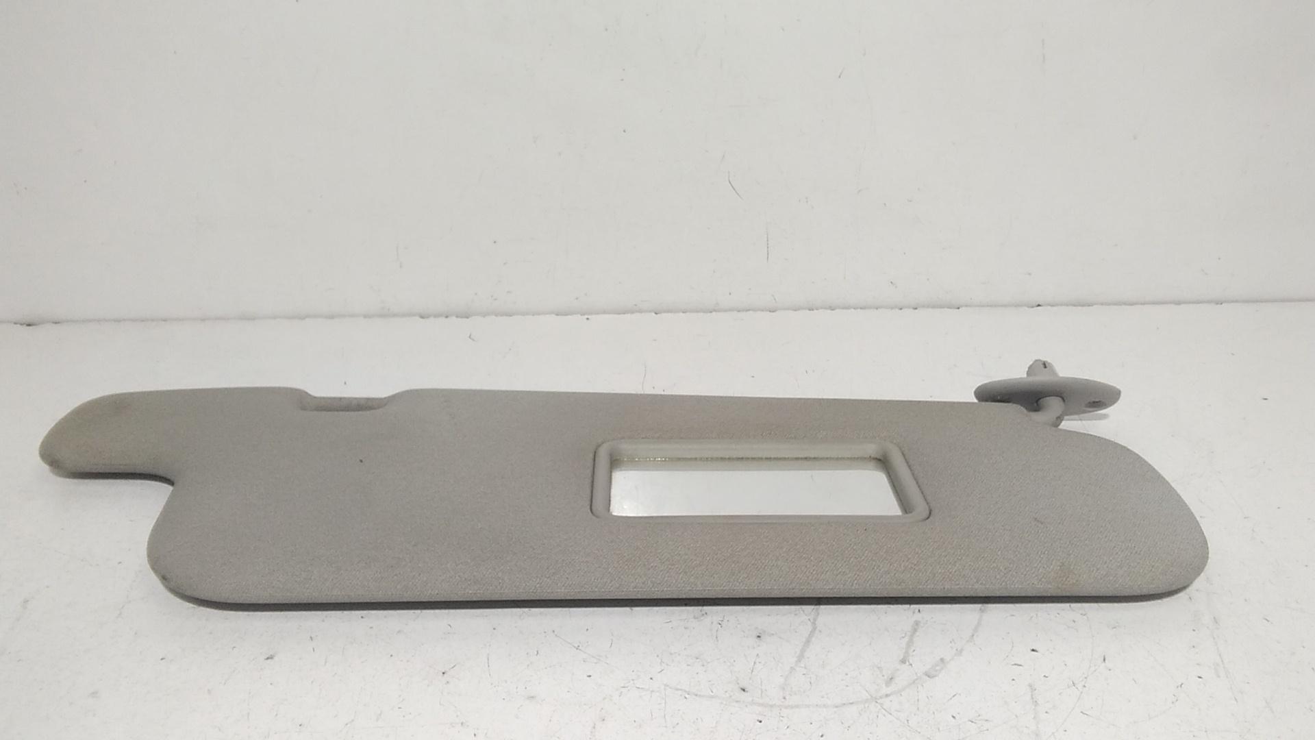 Parasole aletta Lato Passeggero TOYOTA Yaris 1 Serie