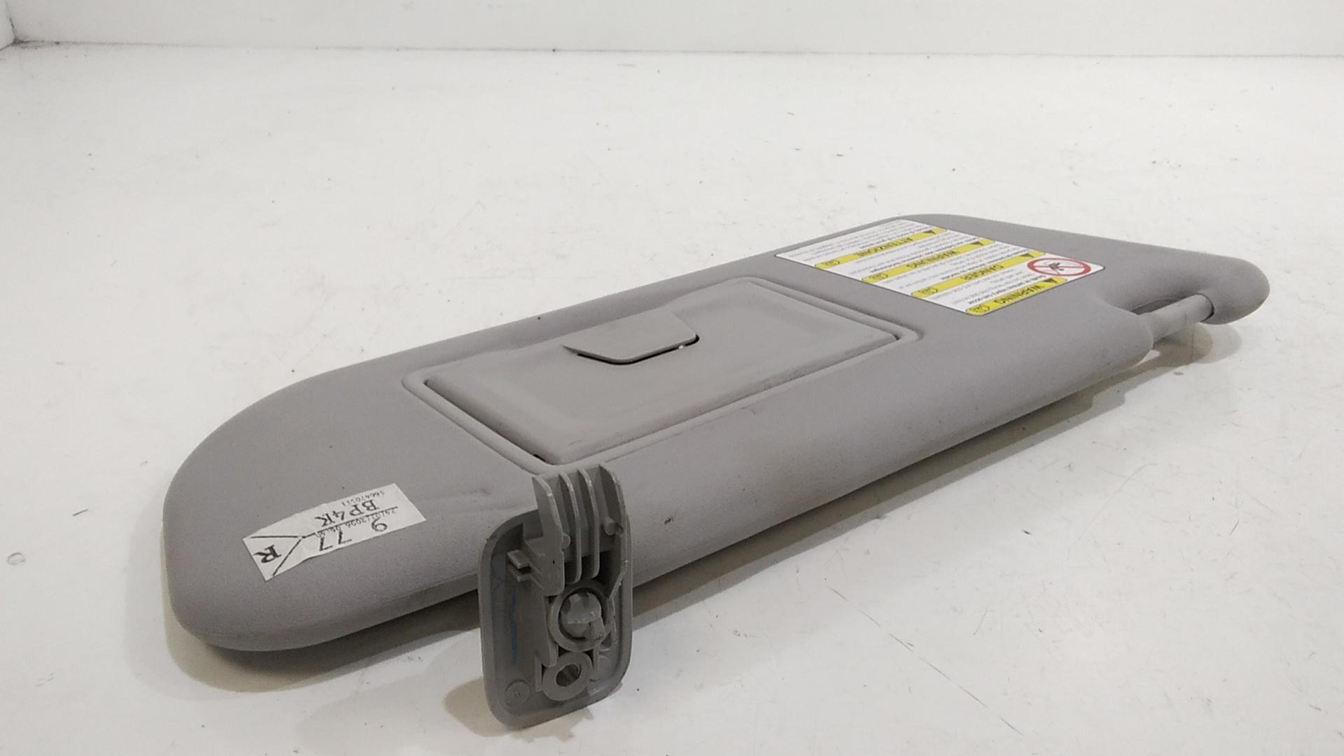 Parasole aletta Lato Passeggero MAZDA 3 Berlina Serie (03>09)