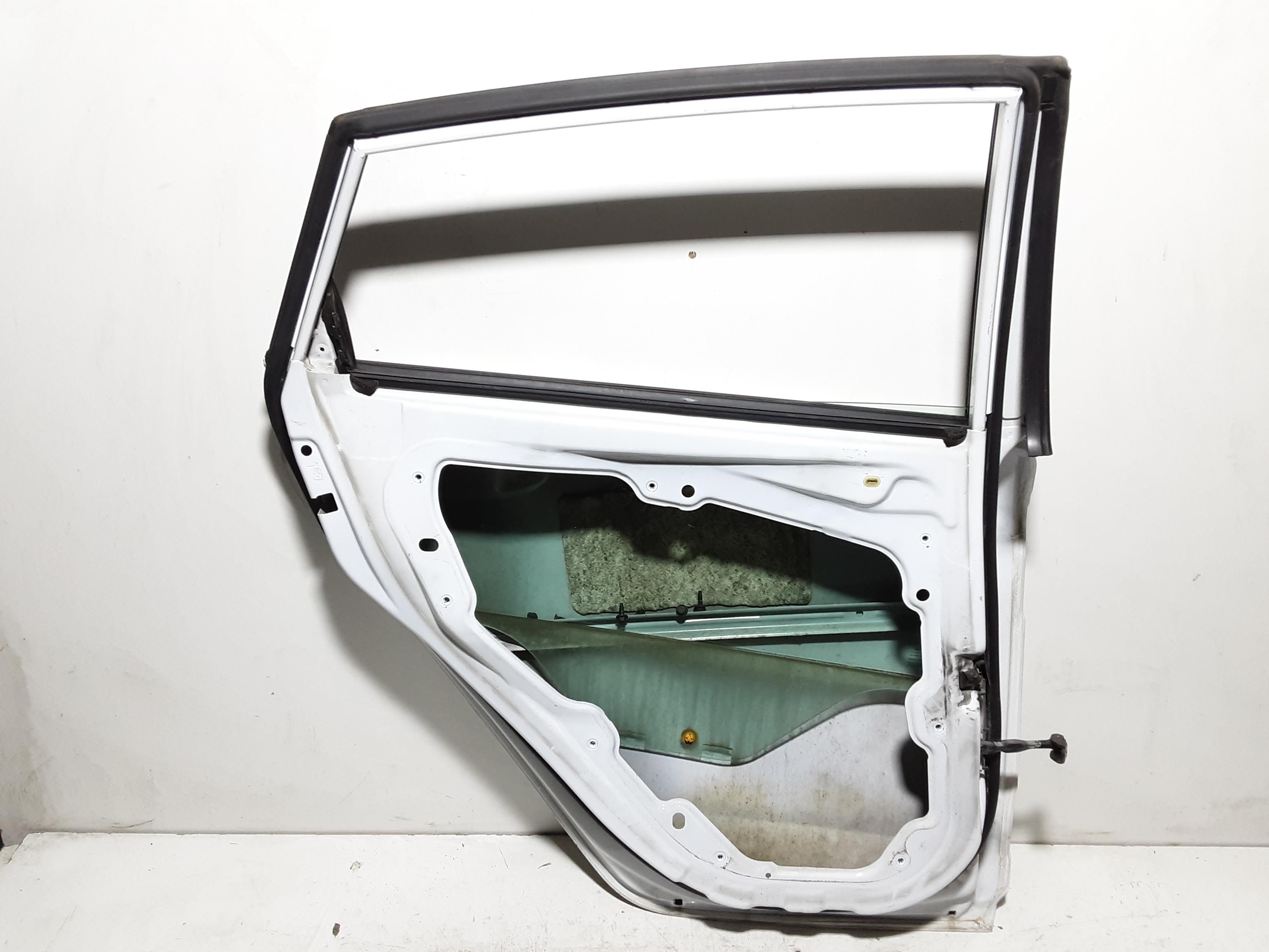 Portiera Posteriore Sinistra FORD Fiesta 6 Serie