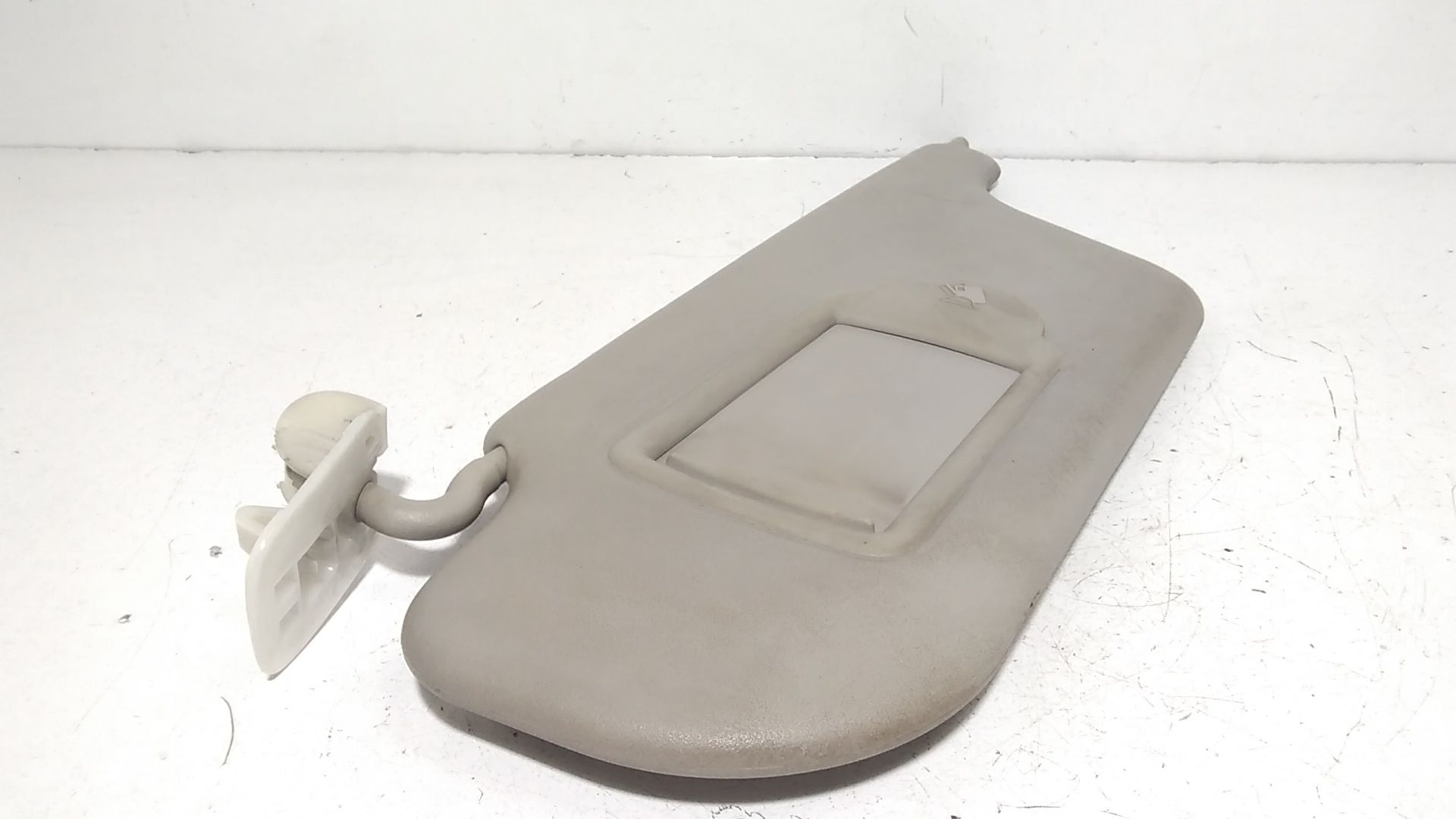 Parasole aletta anteriore Lato Guida RENAULT Clio Serie (08>15)