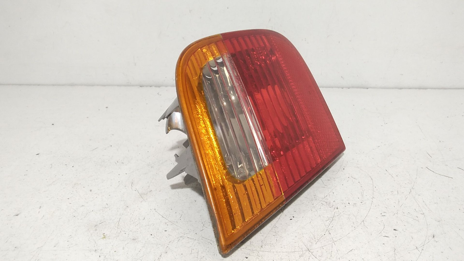 Stop Posteriore Sinistro Integrato nel Portello BMW Serie 3 E46 Berlina (01>05)