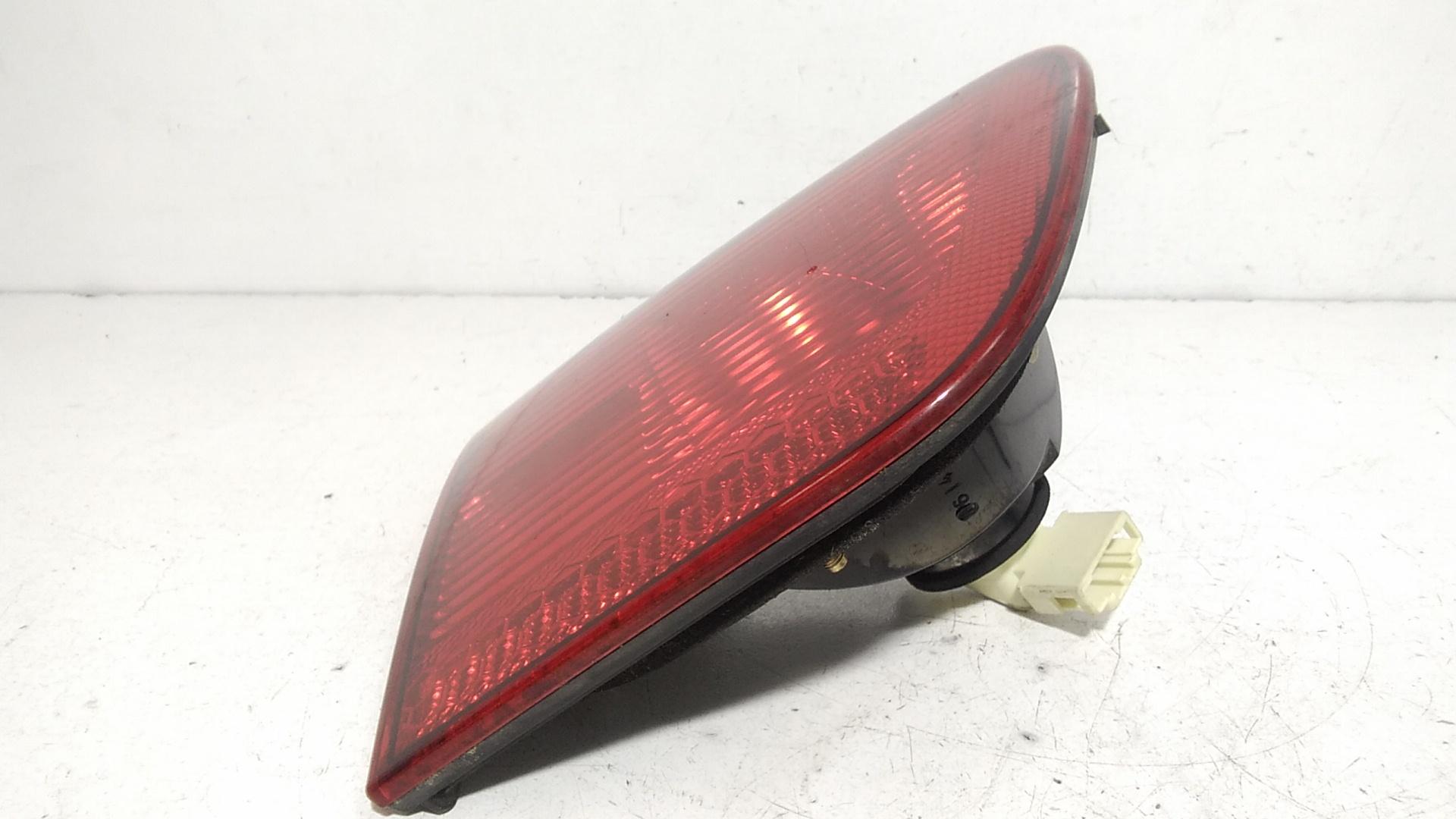 Stop Posteriore Sinistro Integrato nel Portello SEAT Ibiza Serie (99>02)