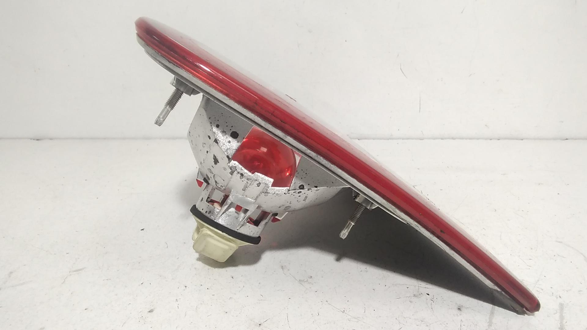 Stop Posteriore Sinistro Integrato nel Portello SEAT Cordoba Berlina 3 Serie