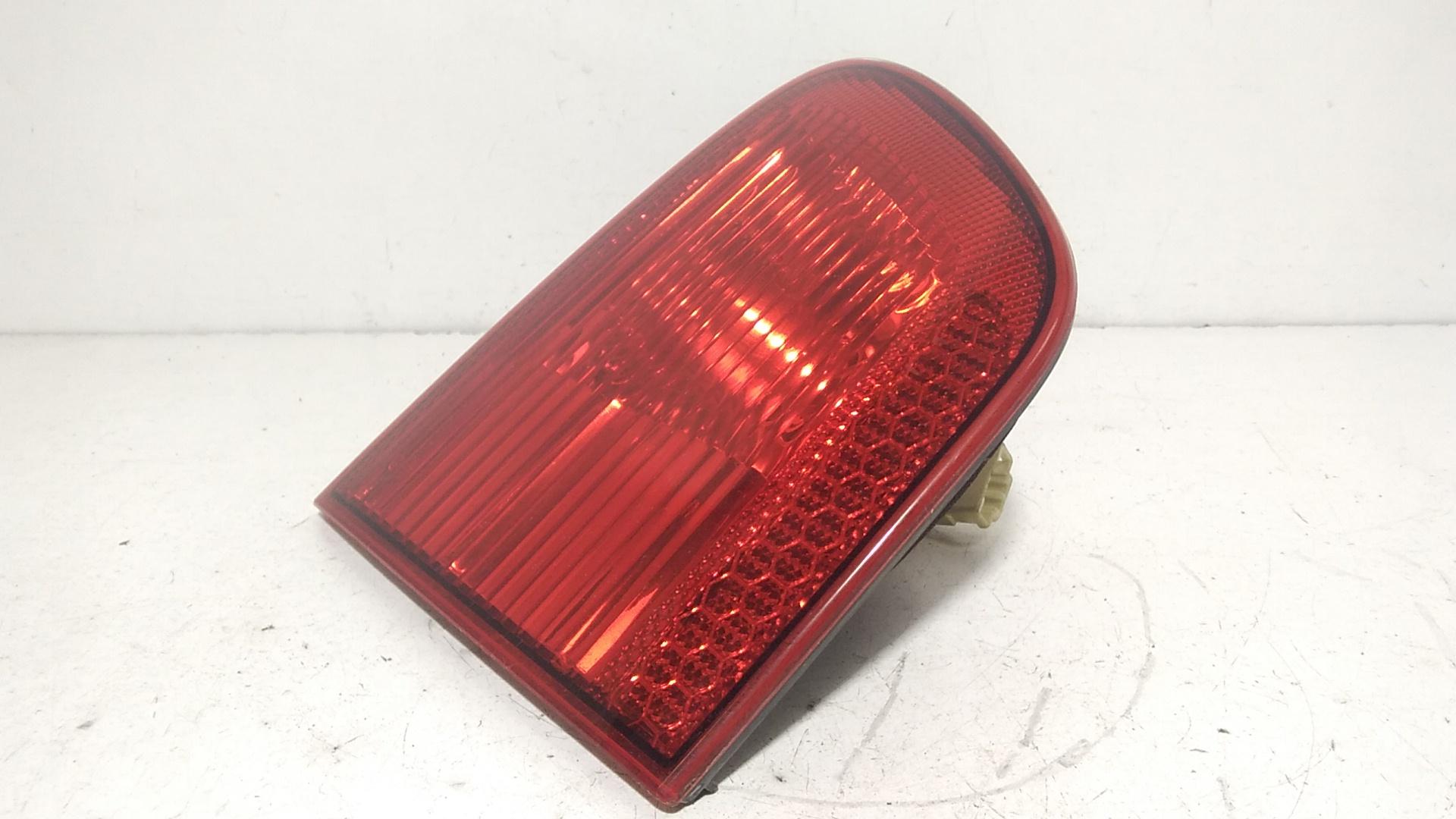 Stop Posteriore Sinistro Integrato nel Portello SEAT Ibiza Serie (99>02)