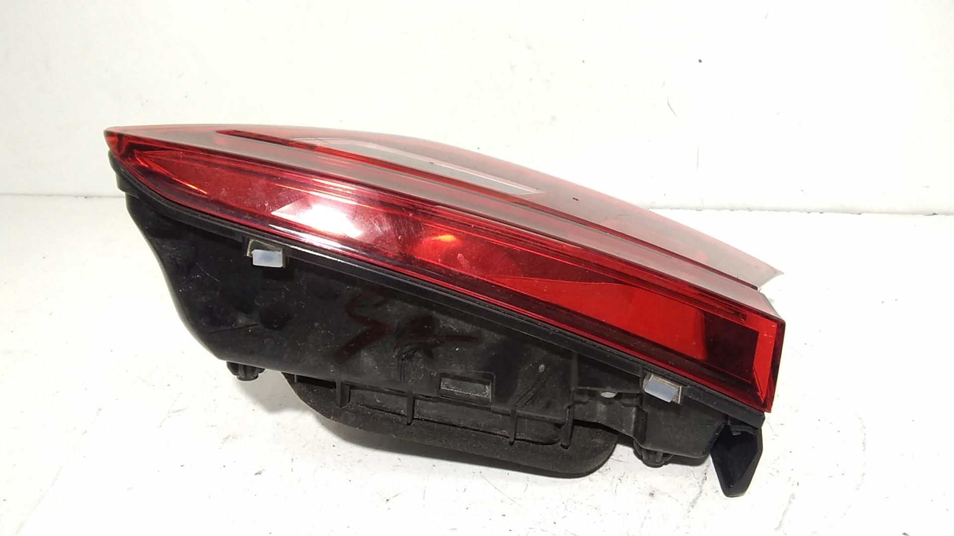 Stop Posteriore Sinistro Integrato nel Portello VOLKSWAGEN Tiguan Serie