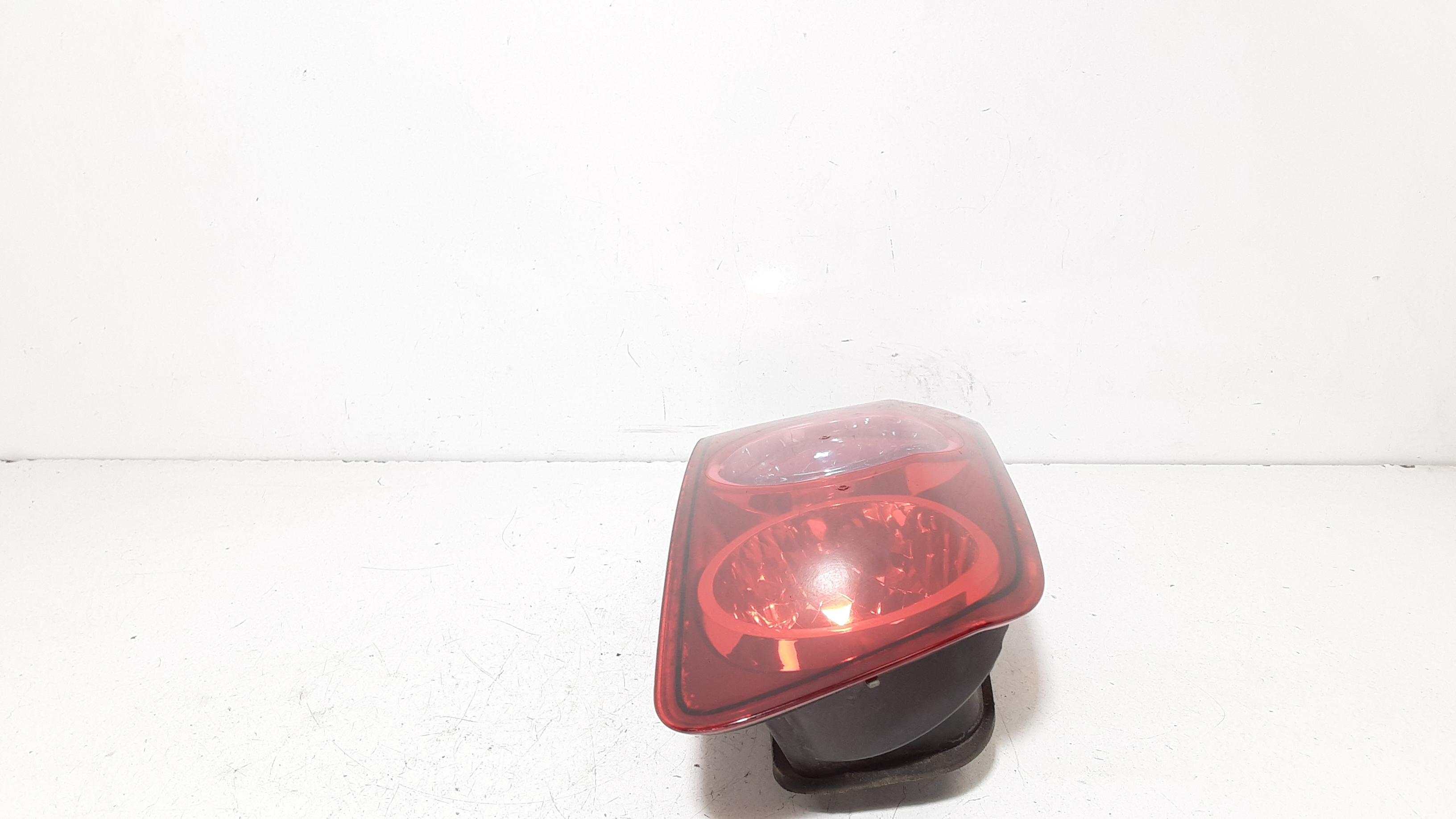 Stop Posteriore Sinistro Integrato nel Portello FIAT Croma 2 Serie