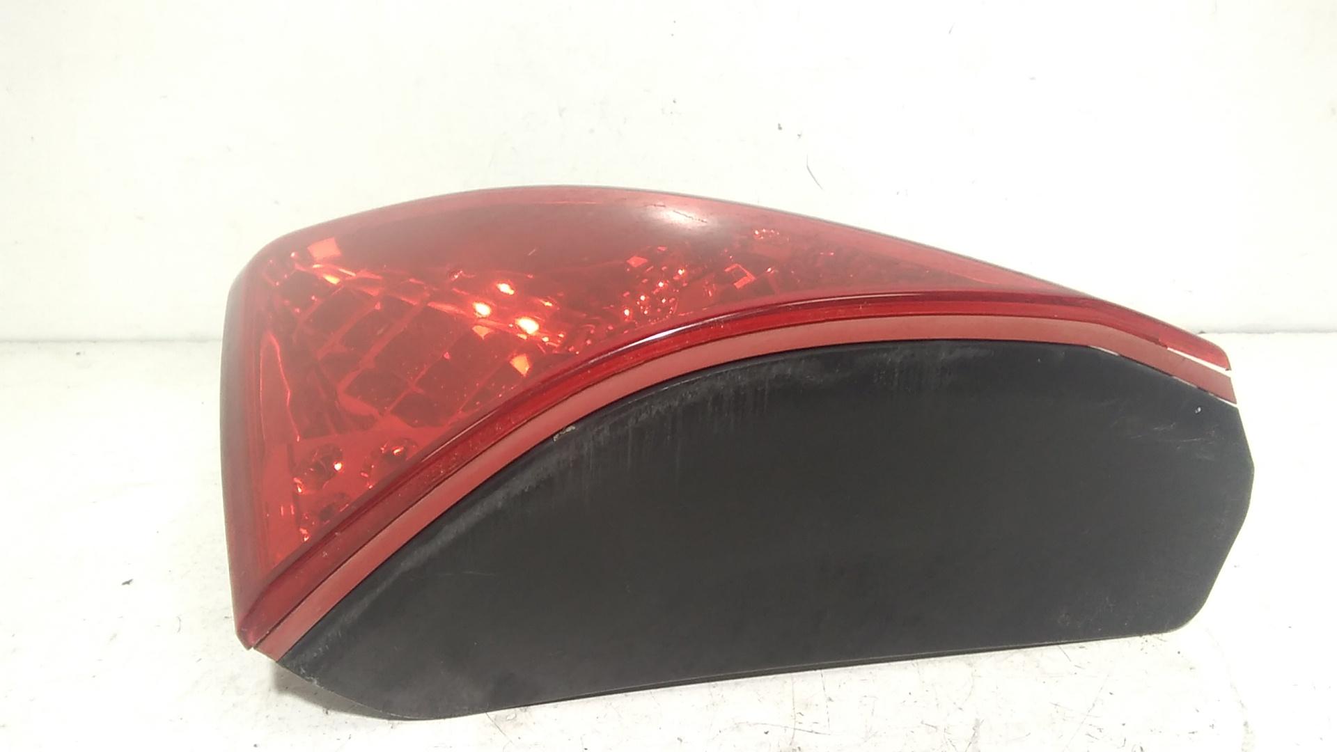 Stop Posteriore Destro Integrato nel Portello PEUGEOT 3008 Serie (09>16)