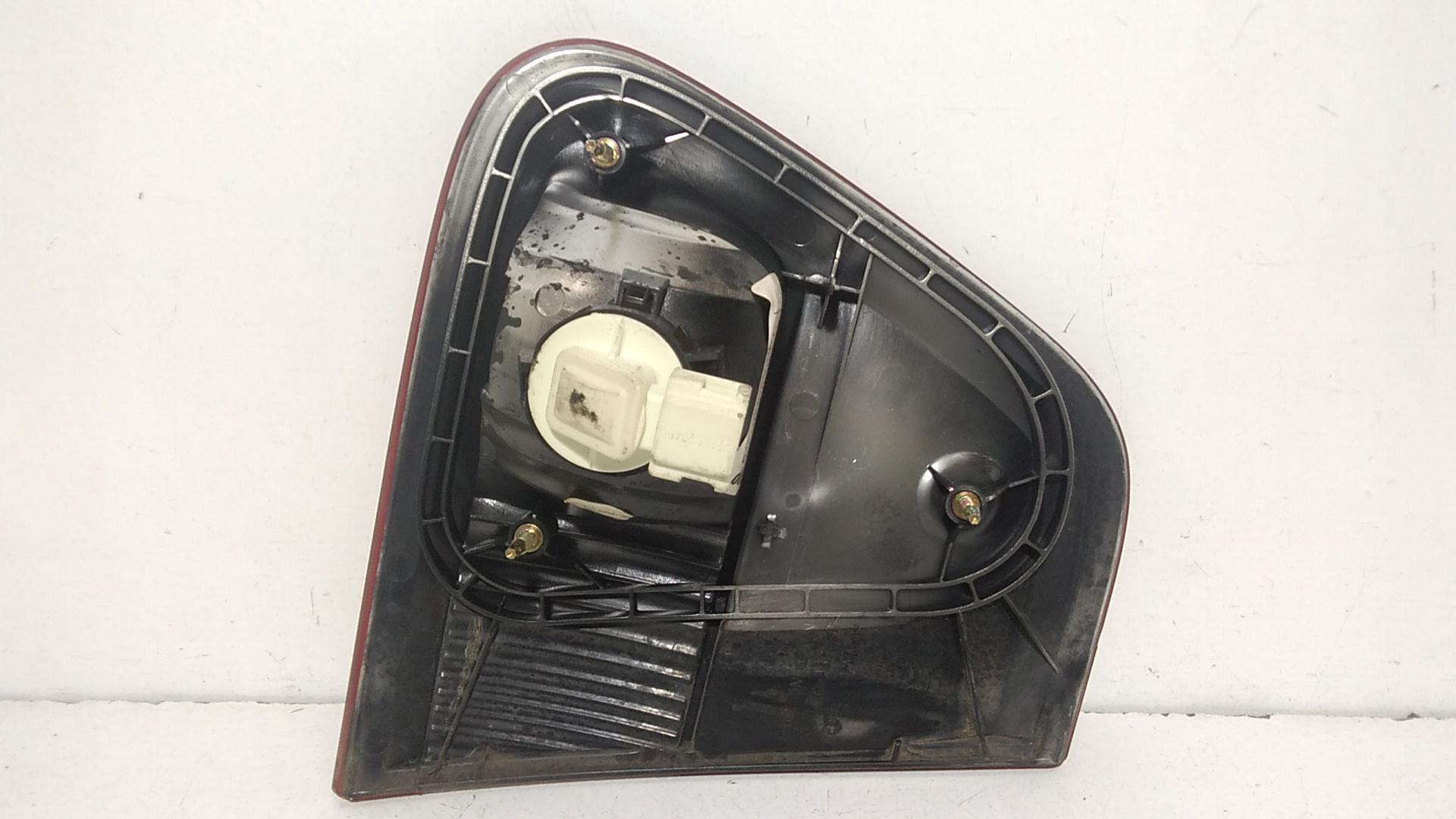 Stop Posteriore Destro Integrato nel Portello SEAT Cordoba Berlina 3 Serie