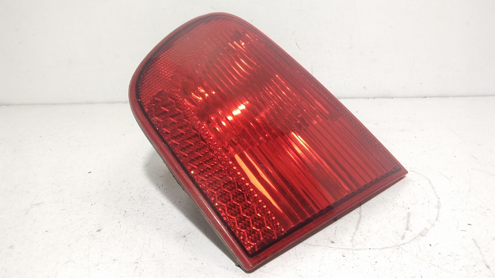 Stop Posteriore Destro Integrato nel Portello SEAT Ibiza Serie (99>02)