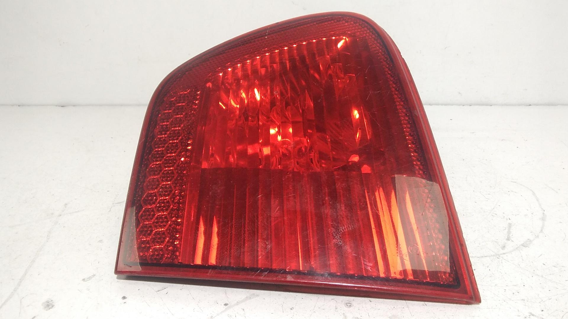 Stop Posteriore Destro Integrato nel Portello SEAT Ibiza Serie (99>02)