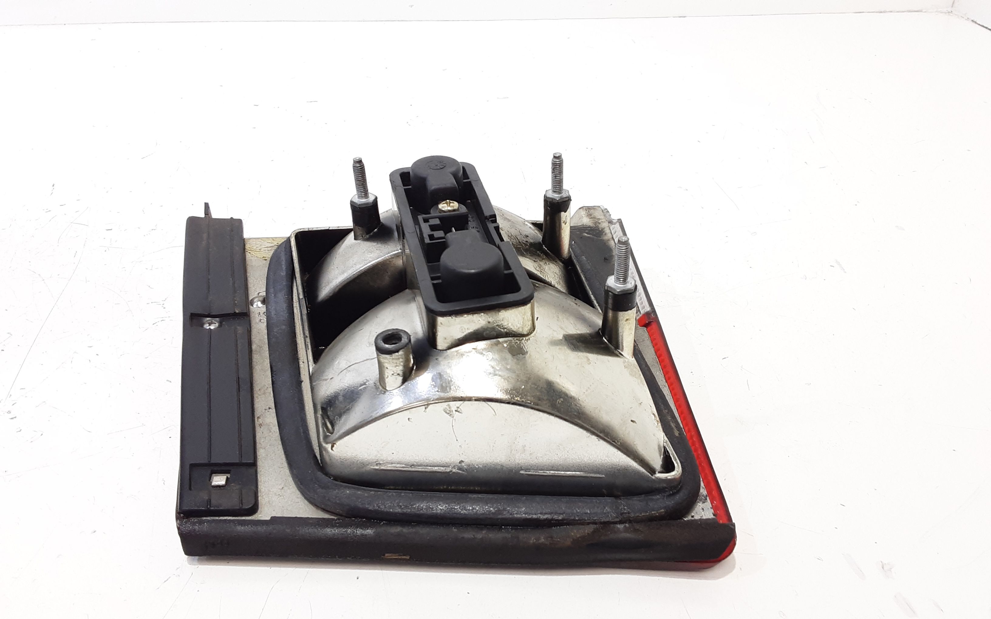 Stop Posteriore Destro Integrato nel Portello LANCIA Dedra Berlina