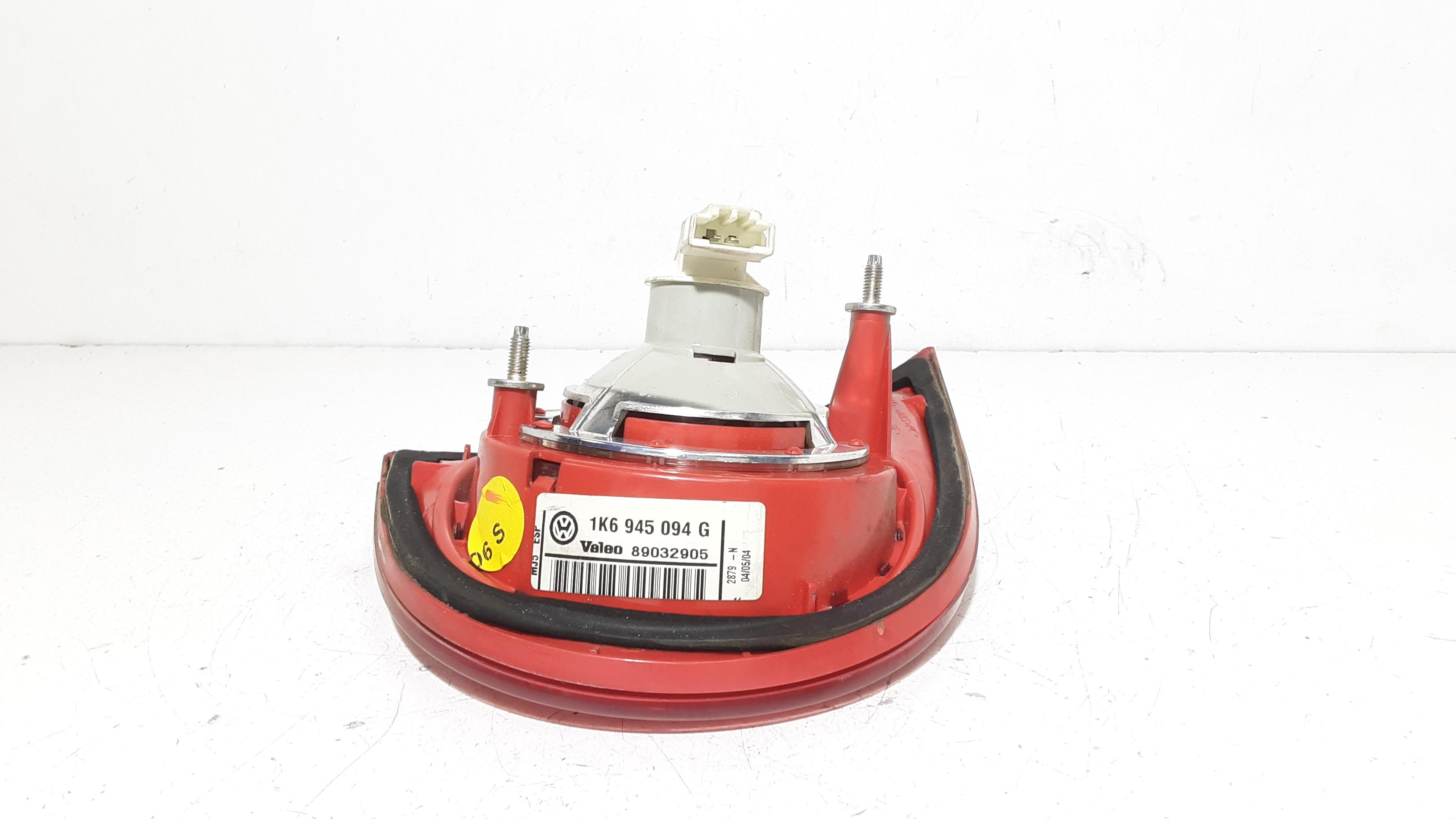 Stop Posteriore Destro Integrato nel Portello VOLKSWAGEN Golf 5 Berlina (03>08)