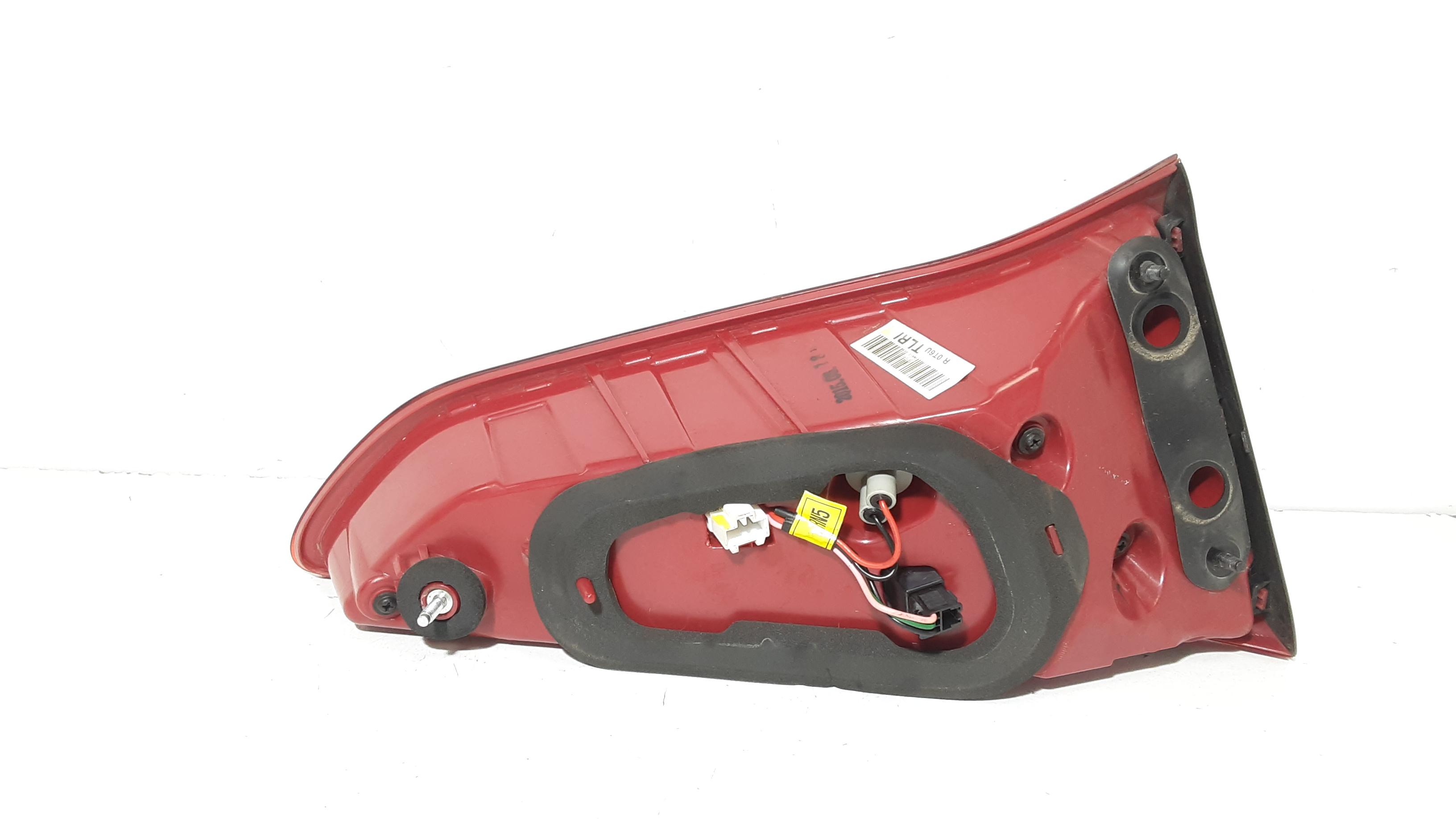 Stop Posteriore Destro Integrato nel Portello MERCEDES CLA Serie (13>)