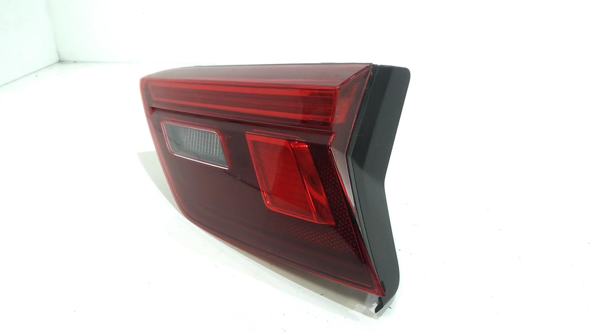 Stop Posteriore Destro Integrato nel Portello VOLKSWAGEN Tiguan Serie