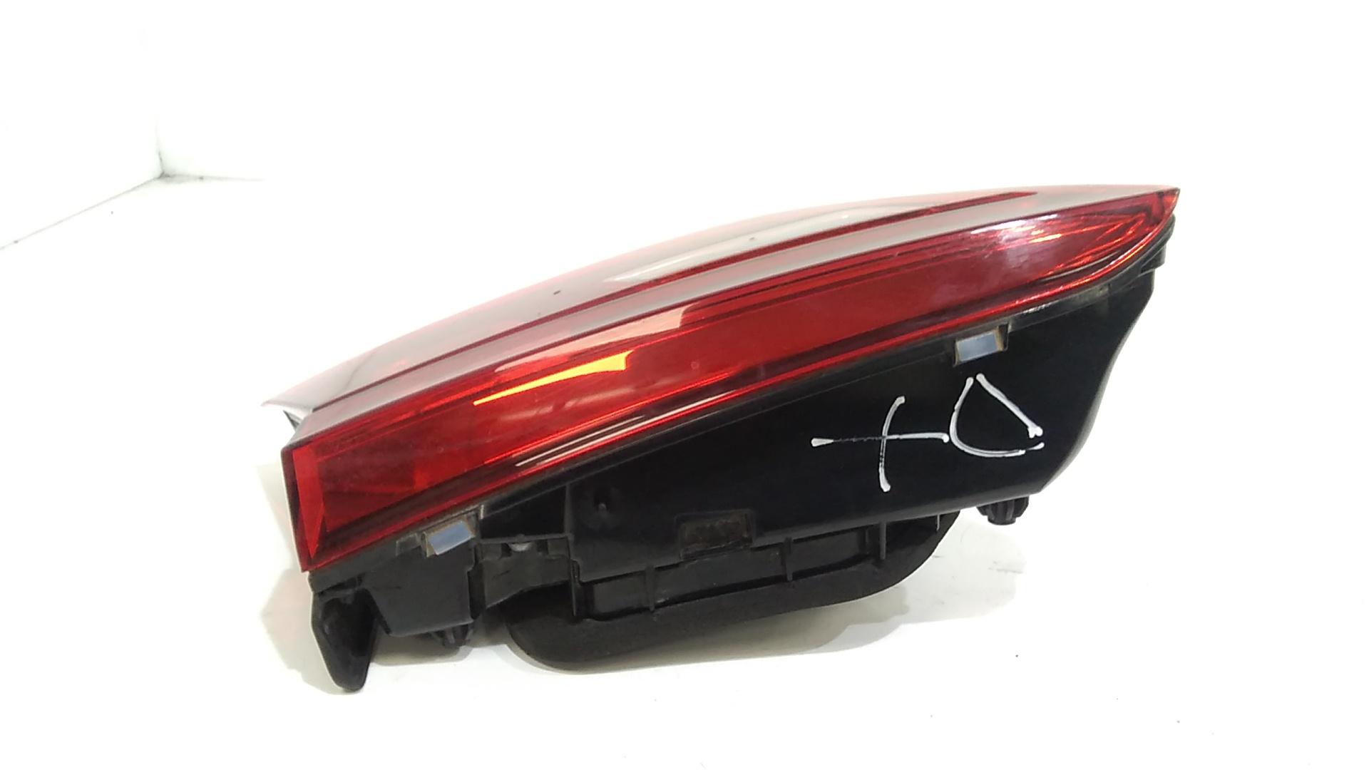 Stop Posteriore Destro Integrato nel Portello VOLKSWAGEN Tiguan Serie