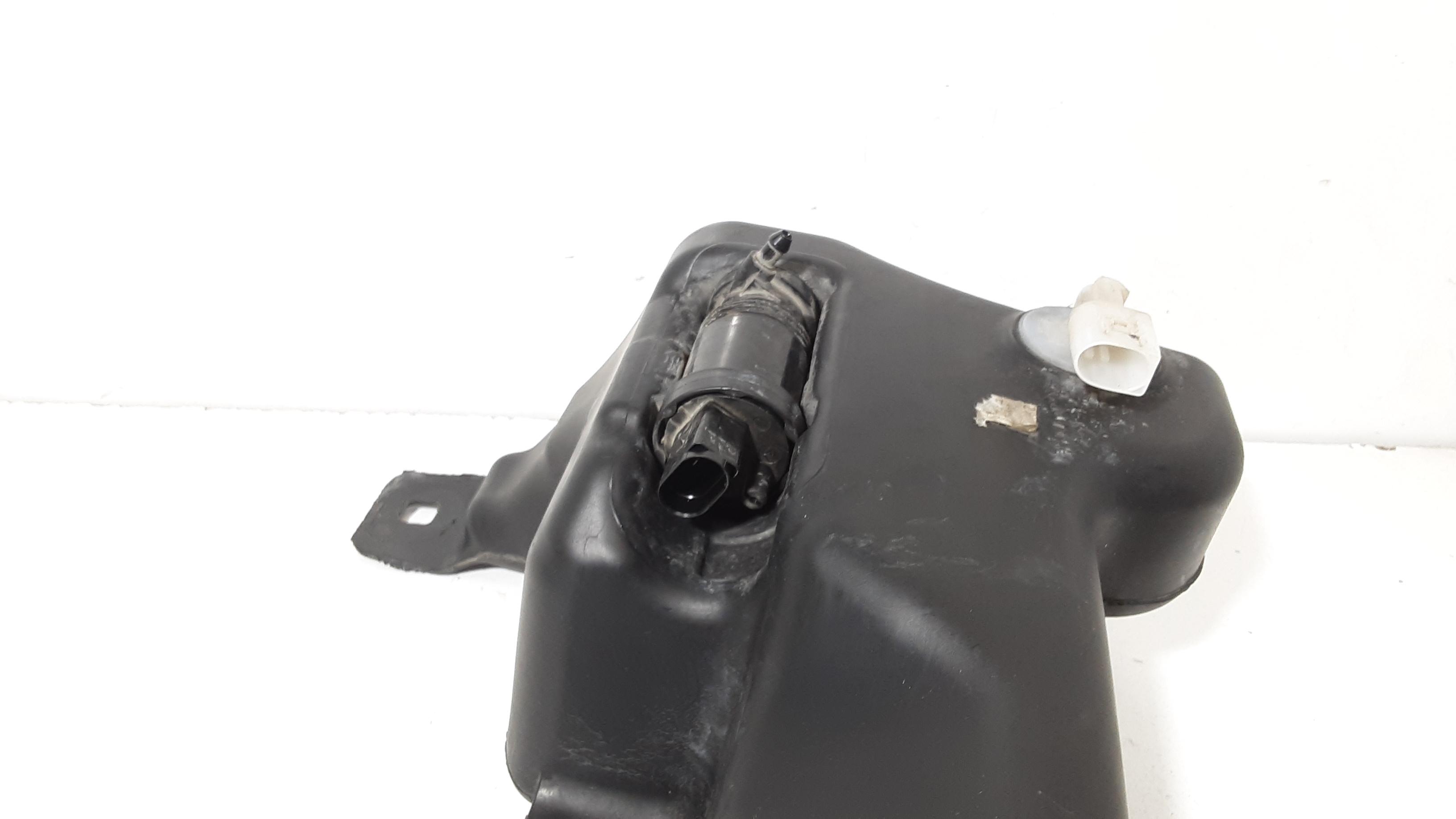 Vaschetta Tergi ant MERCEDES CLA Serie (13>)