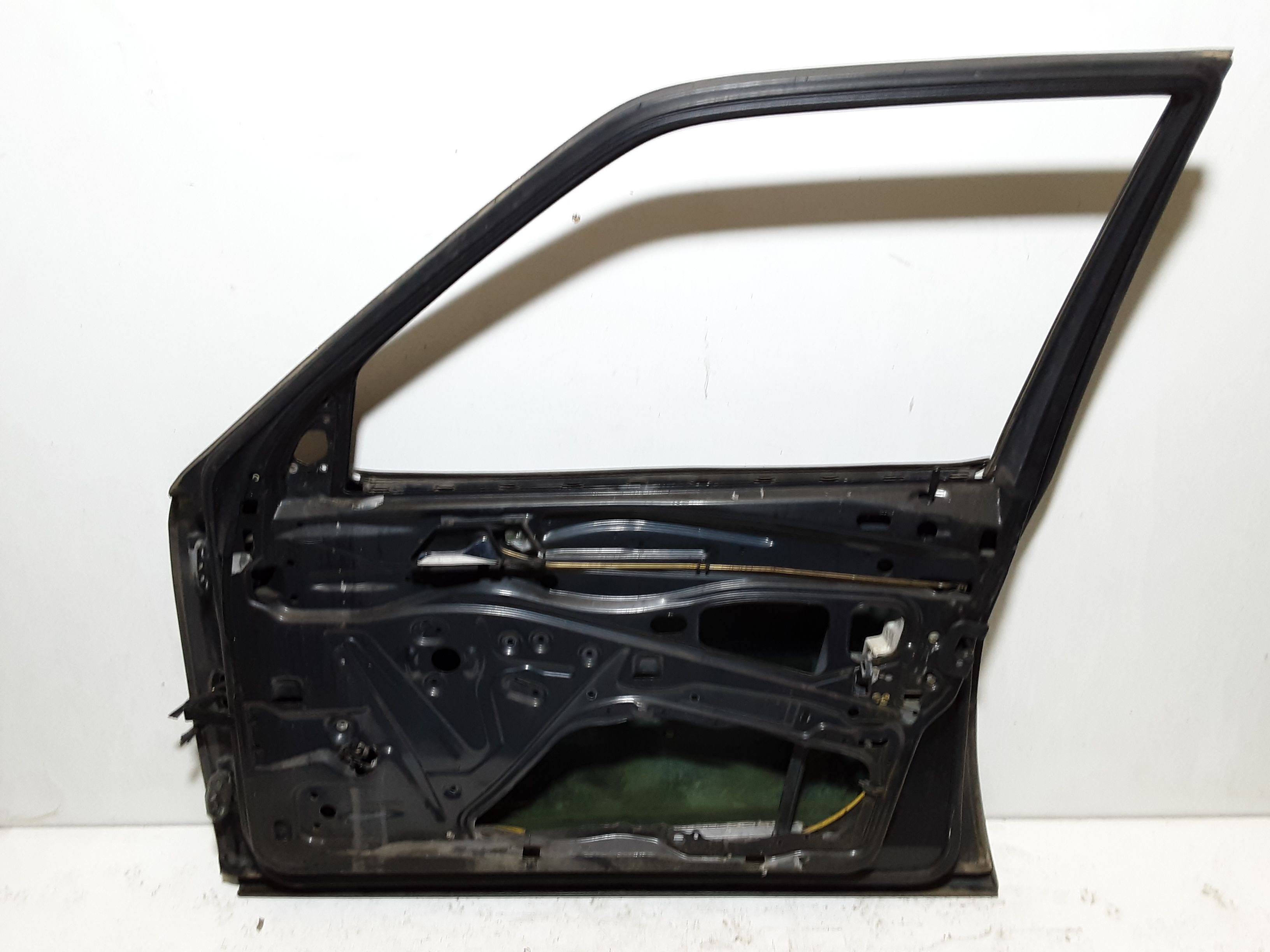 Portiera anteriore Destra MERCEDES Classe E W124