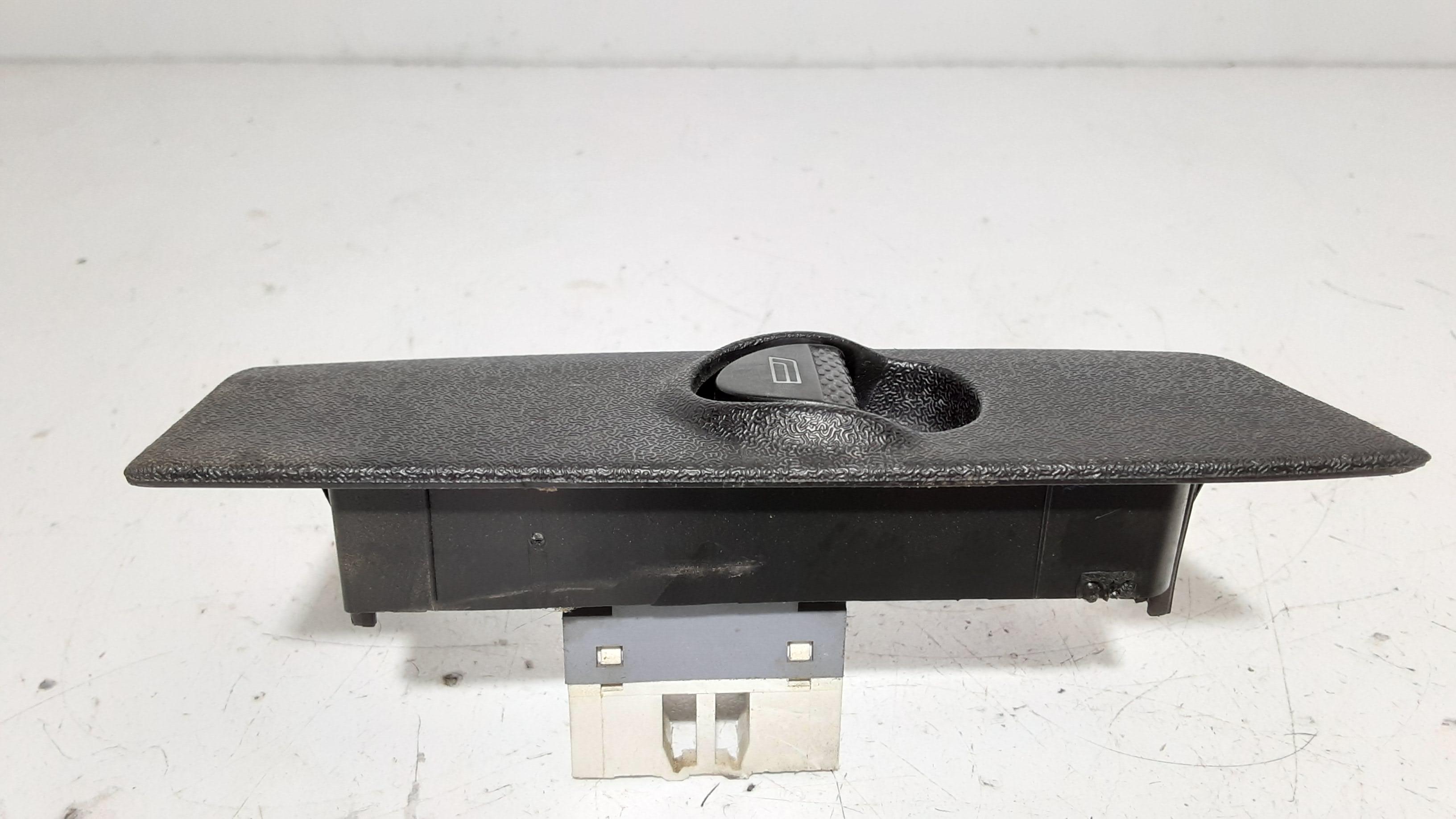 Pulsantiera Anteriore Destra Passeggero FIAT Multipla 2 Serie