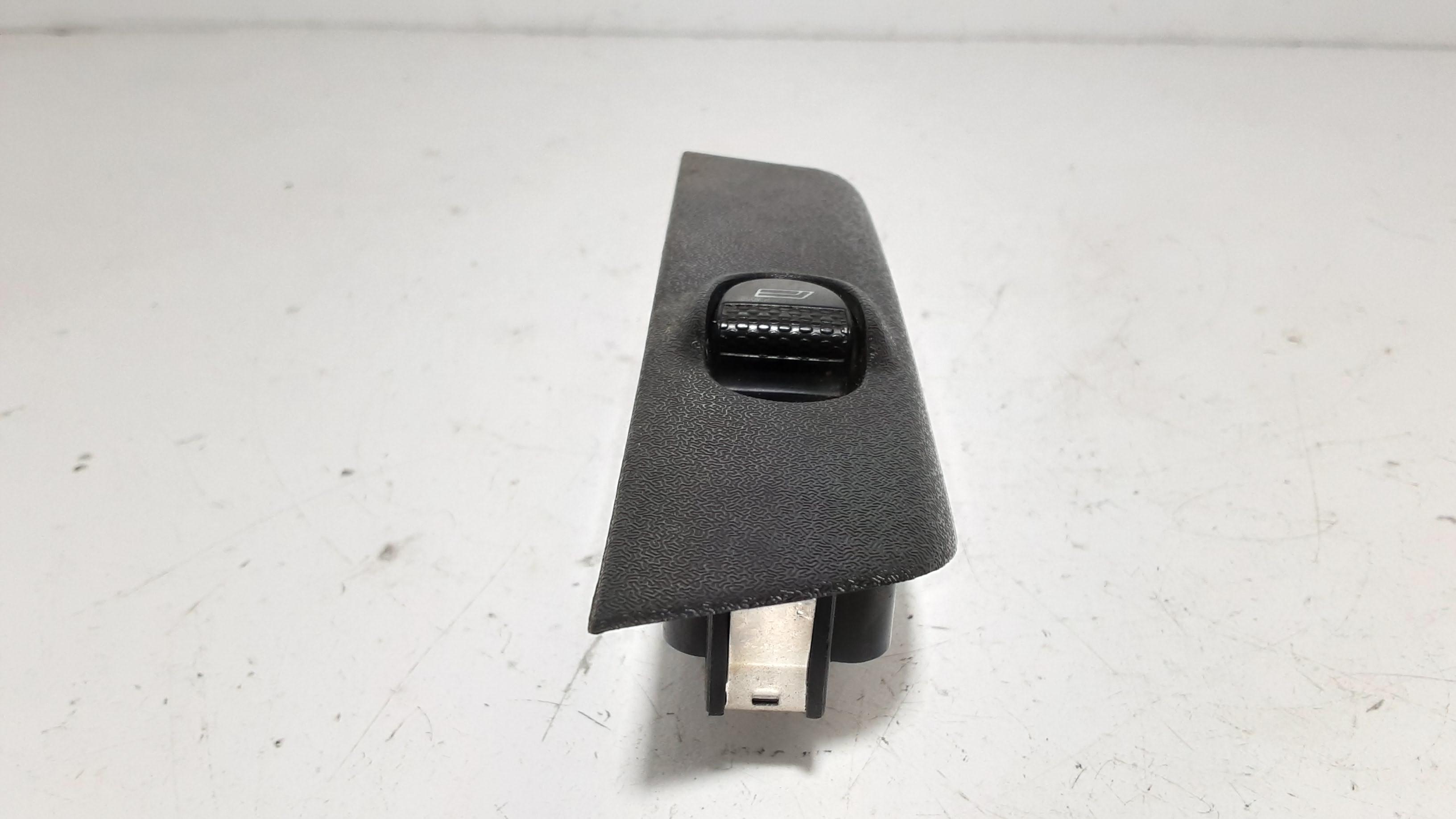 Pulsantiera Anteriore Destra Passeggero FIAT Multipla 2 Serie