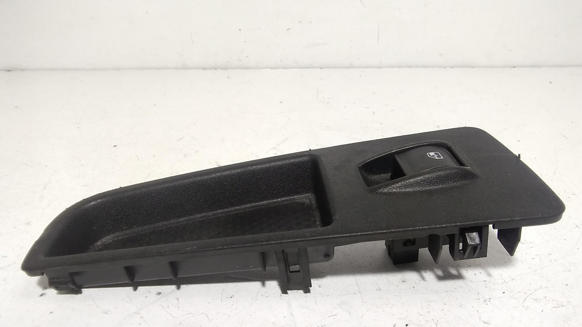Pulsantiera Anteriore Destra Passeggero FIAT Bravo 2 Serie