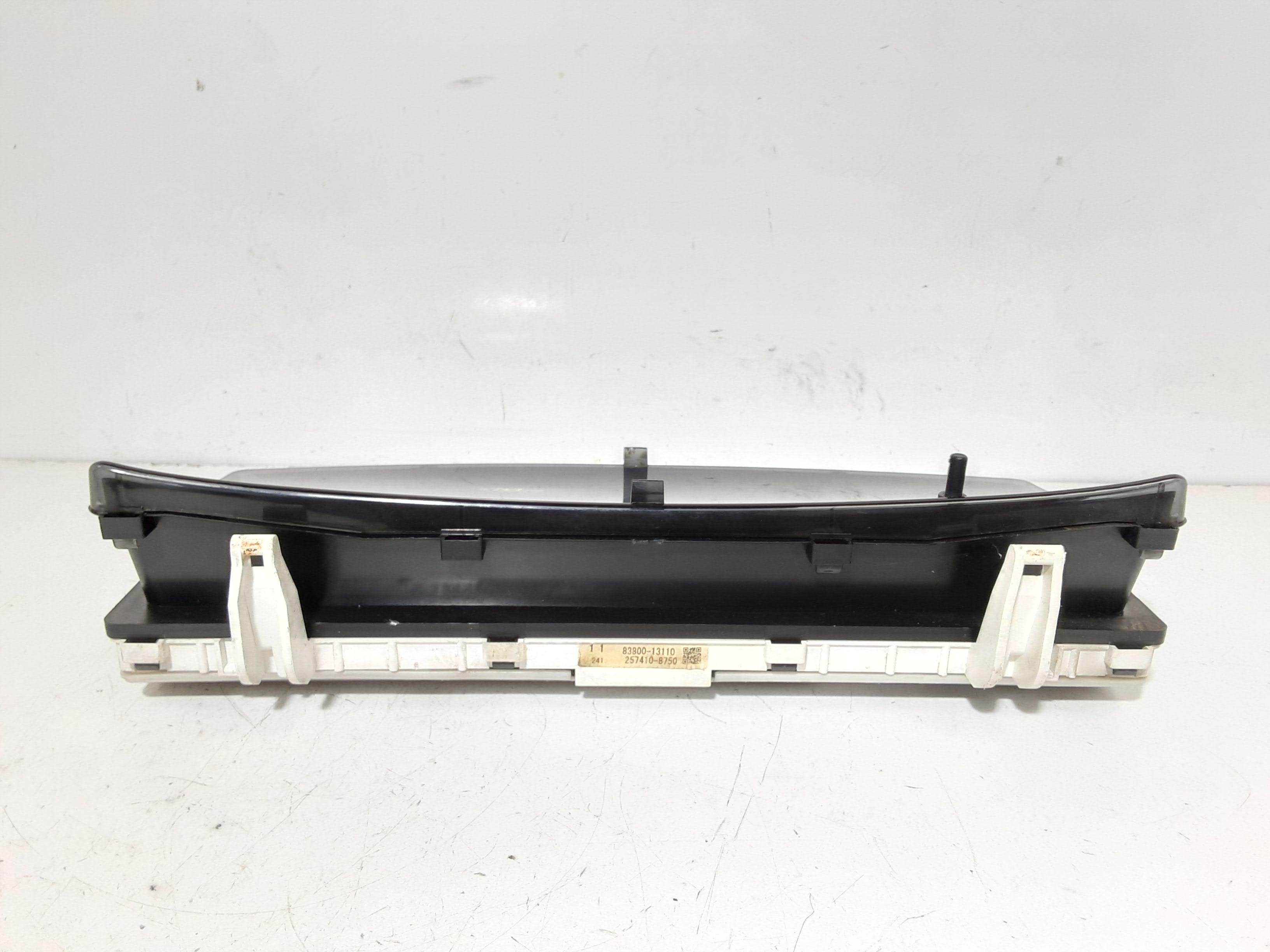 Quadro Strumenti TOYOTA Corolla Berlina 3 Serie 3-5P