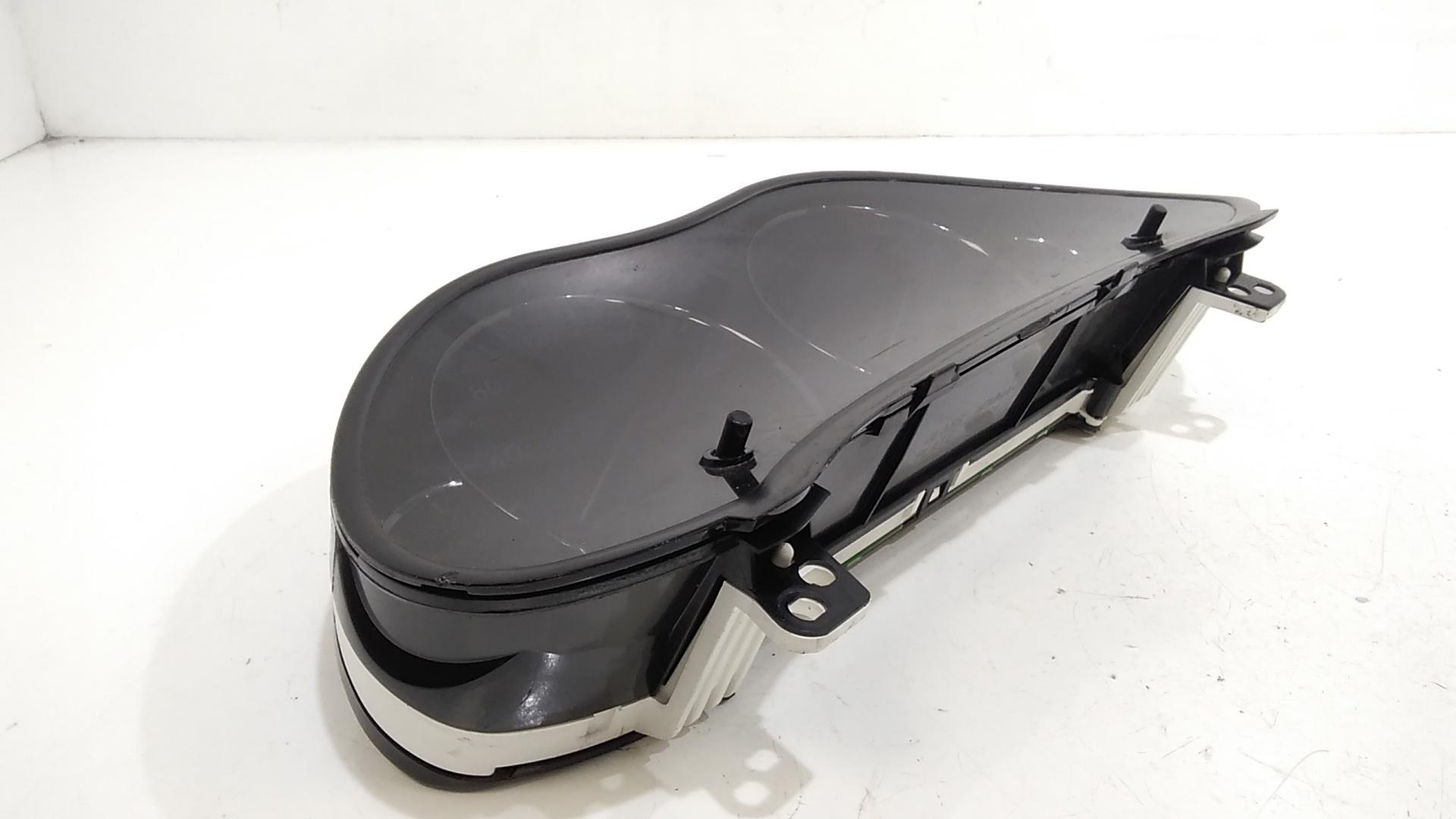 Quadro Strumenti TOYOTA Avensis Berlina 2 Serie