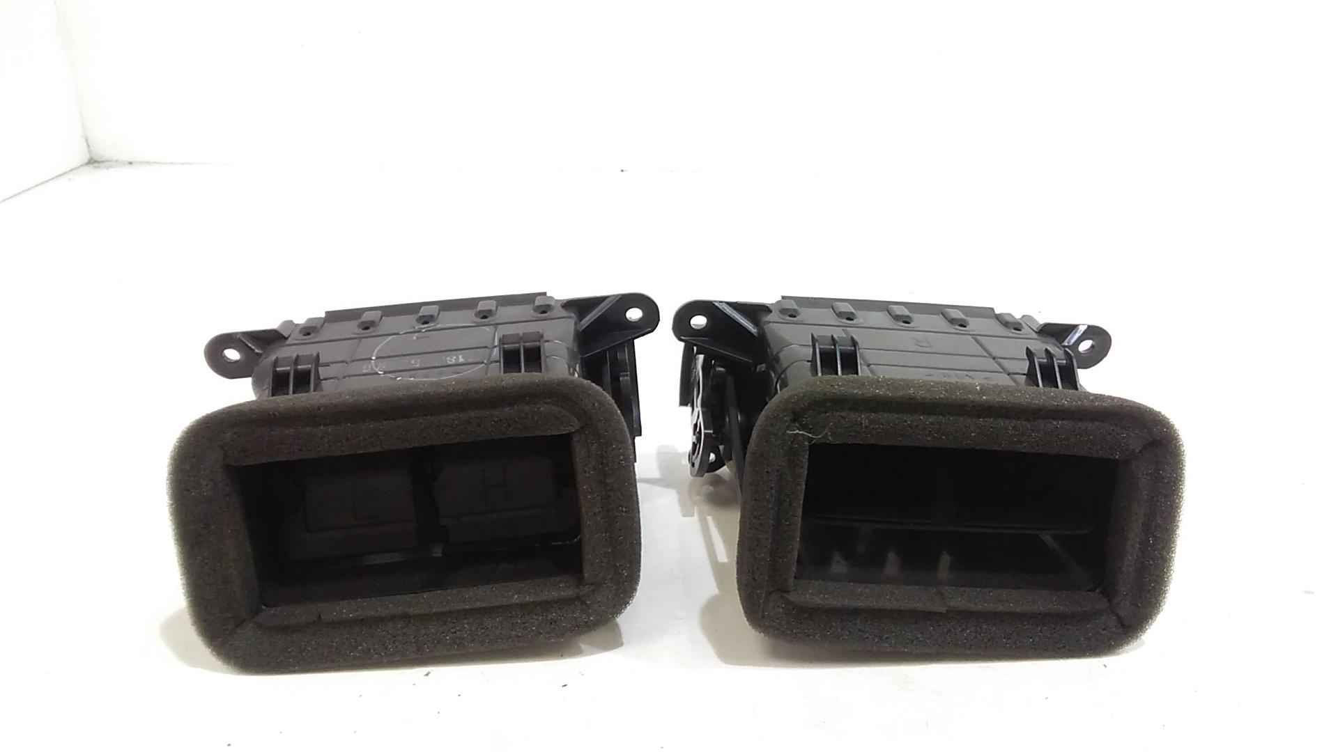 Bocchette Aria Cruscotto MAZDA 3 Berlina Serie (03>09)