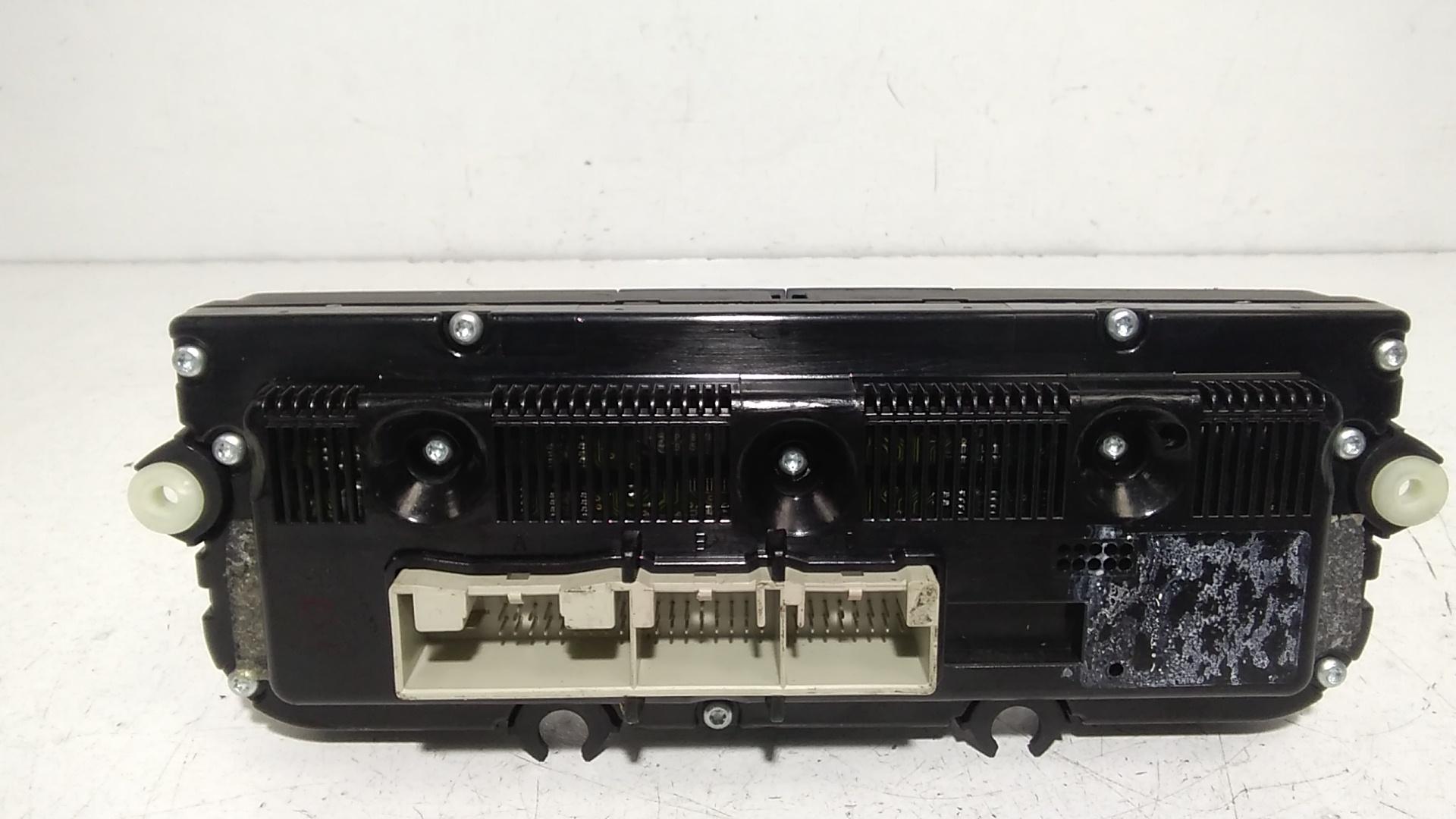 Comandi Clima VOLKSWAGEN Golf 5 Berlina (03>08)