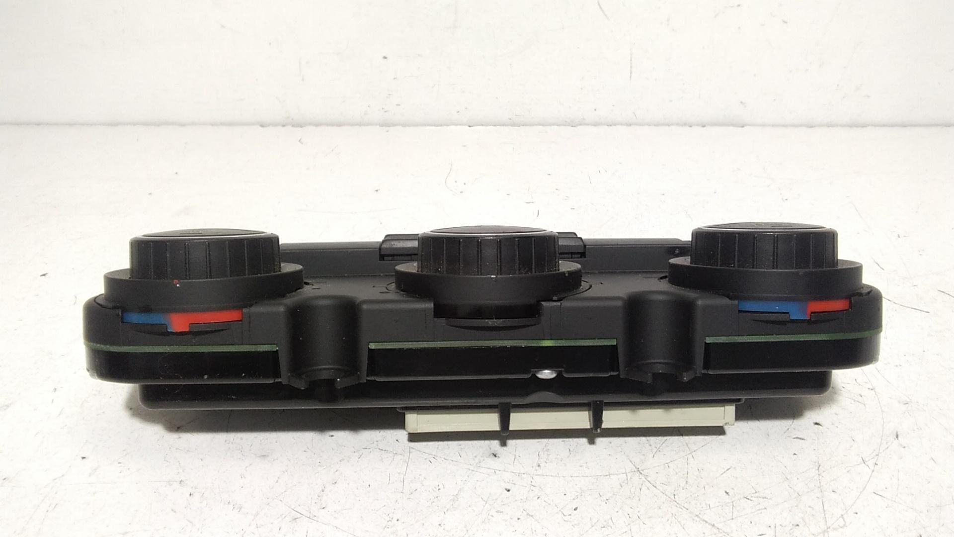 Comandi Clima VOLKSWAGEN Golf 5 Berlina (03>08)