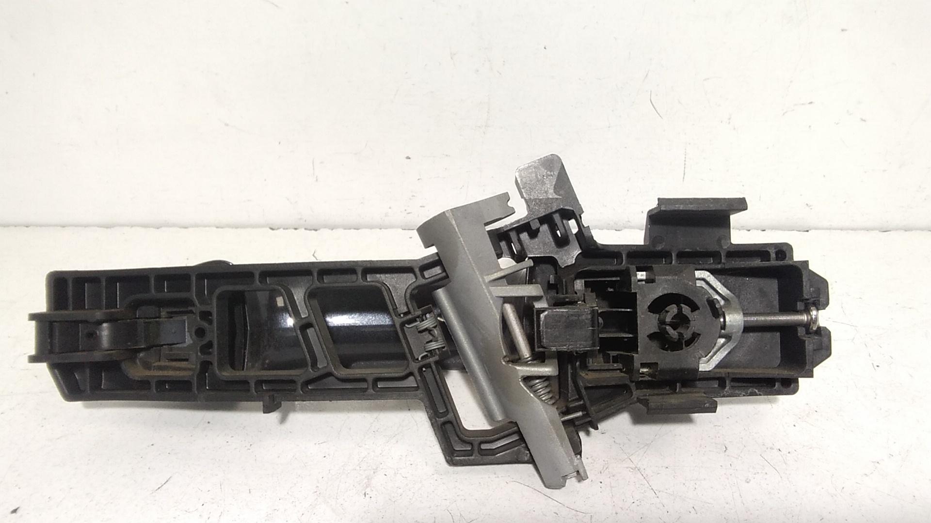 Maniglia esterna Anteriore Destra FORD Fiesta 6 Serie