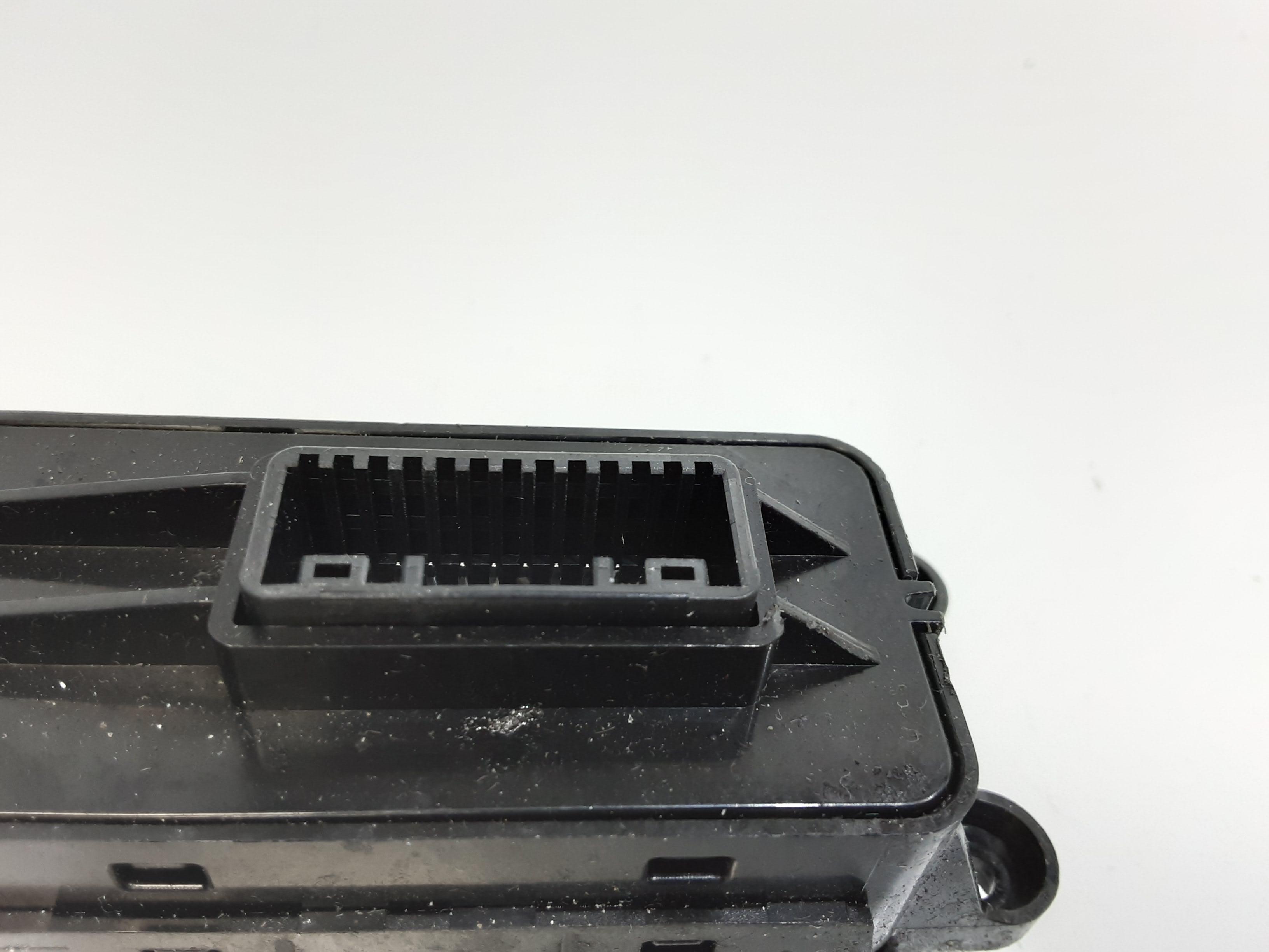 Pulsantiera Centrale HYUNDAI Tucson serie