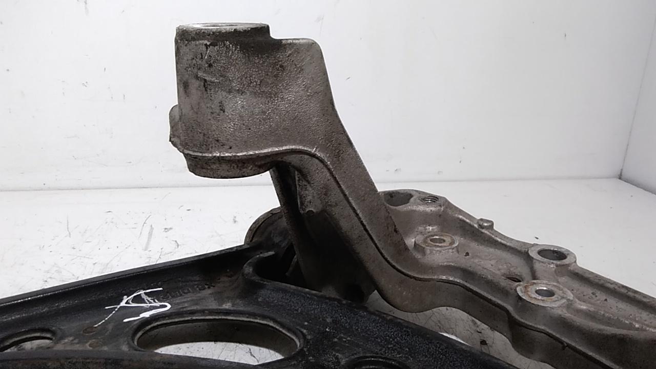 Braccio Oscillante anteriore Sinistro VOLKSWAGEN Touran 2 Serie