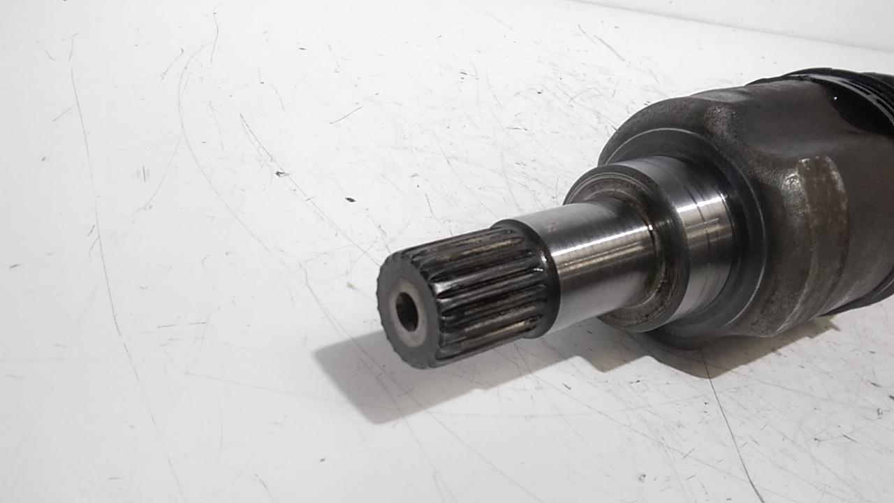 Semiasse anteriore Sinistro CITROEN C3 Serie