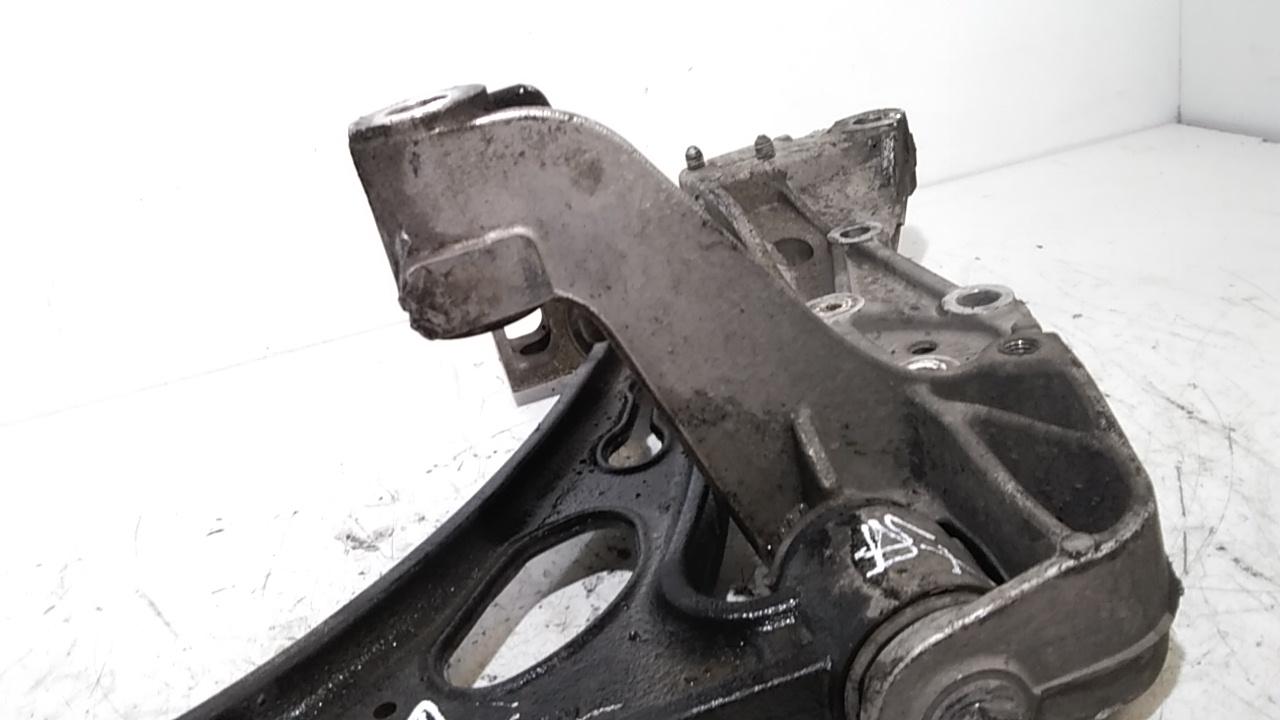 Braccio Oscillante anteriore destro VOLKSWAGEN Touran 2 Serie