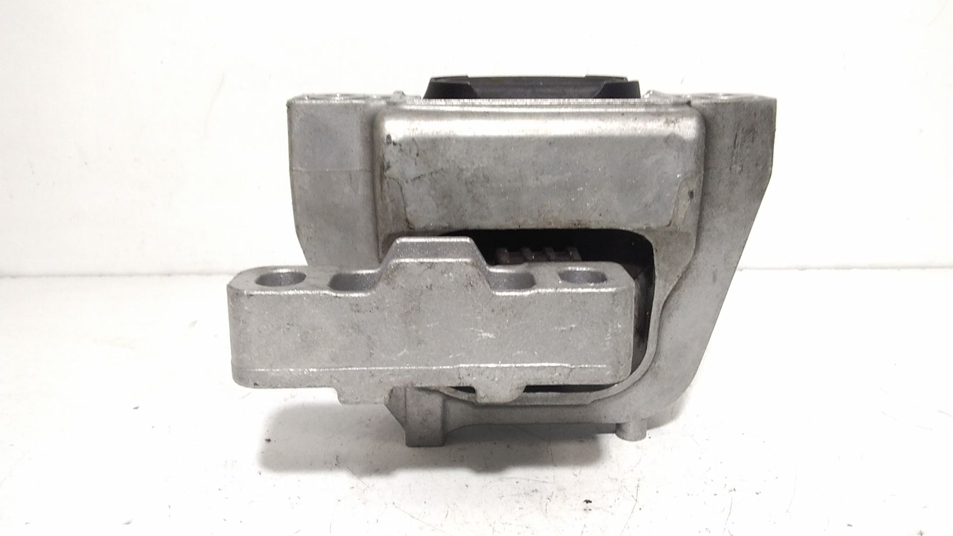 Supporto motore VOLKSWAGEN Passat Alltrack (3G5,CB5) (15>)