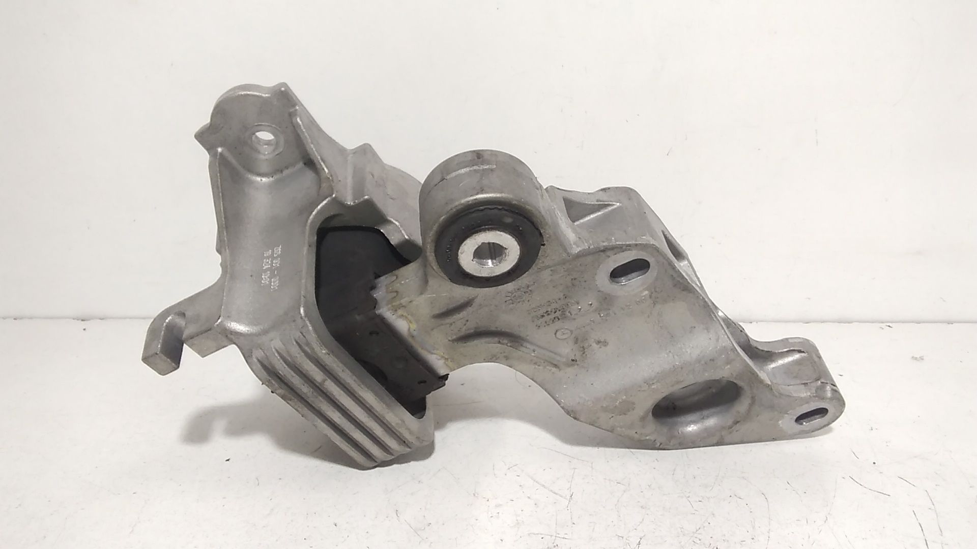 Supporto motore MERCEDES Vito Serie (W447) (14>)