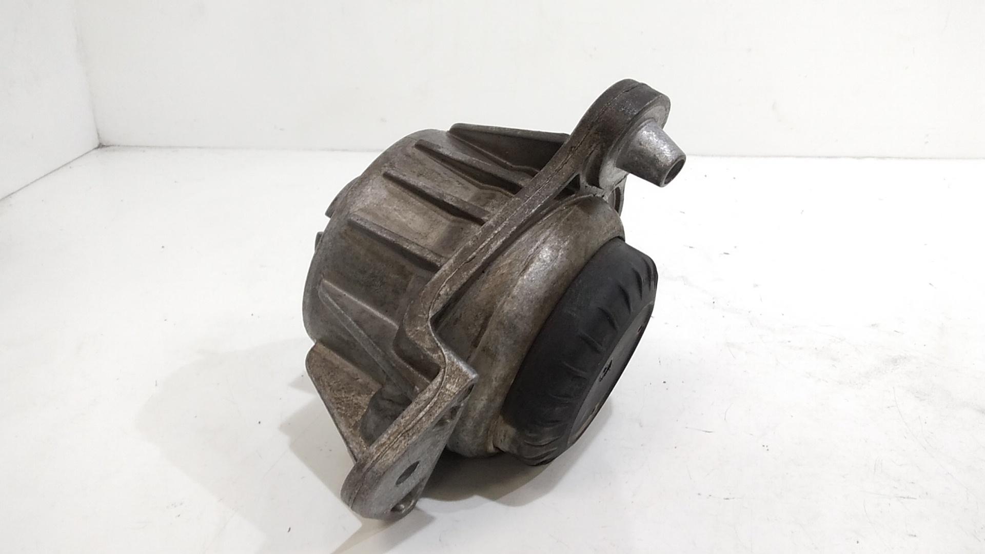 Supporto motore MERCEDES Vito Serie (W447) (14>)