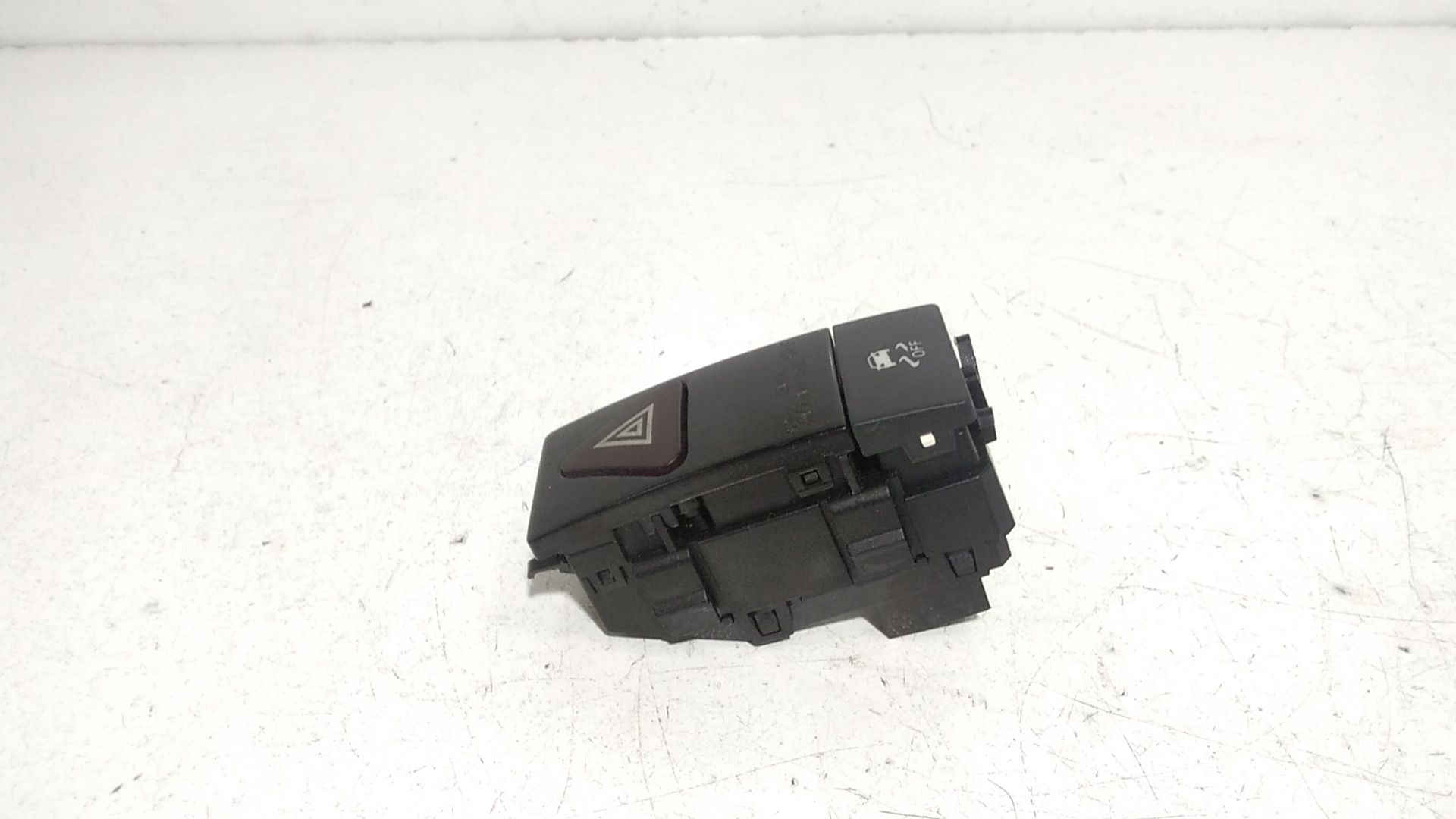 Pulsante luci di emergenza MERCEDES GLK (W204) (08>)