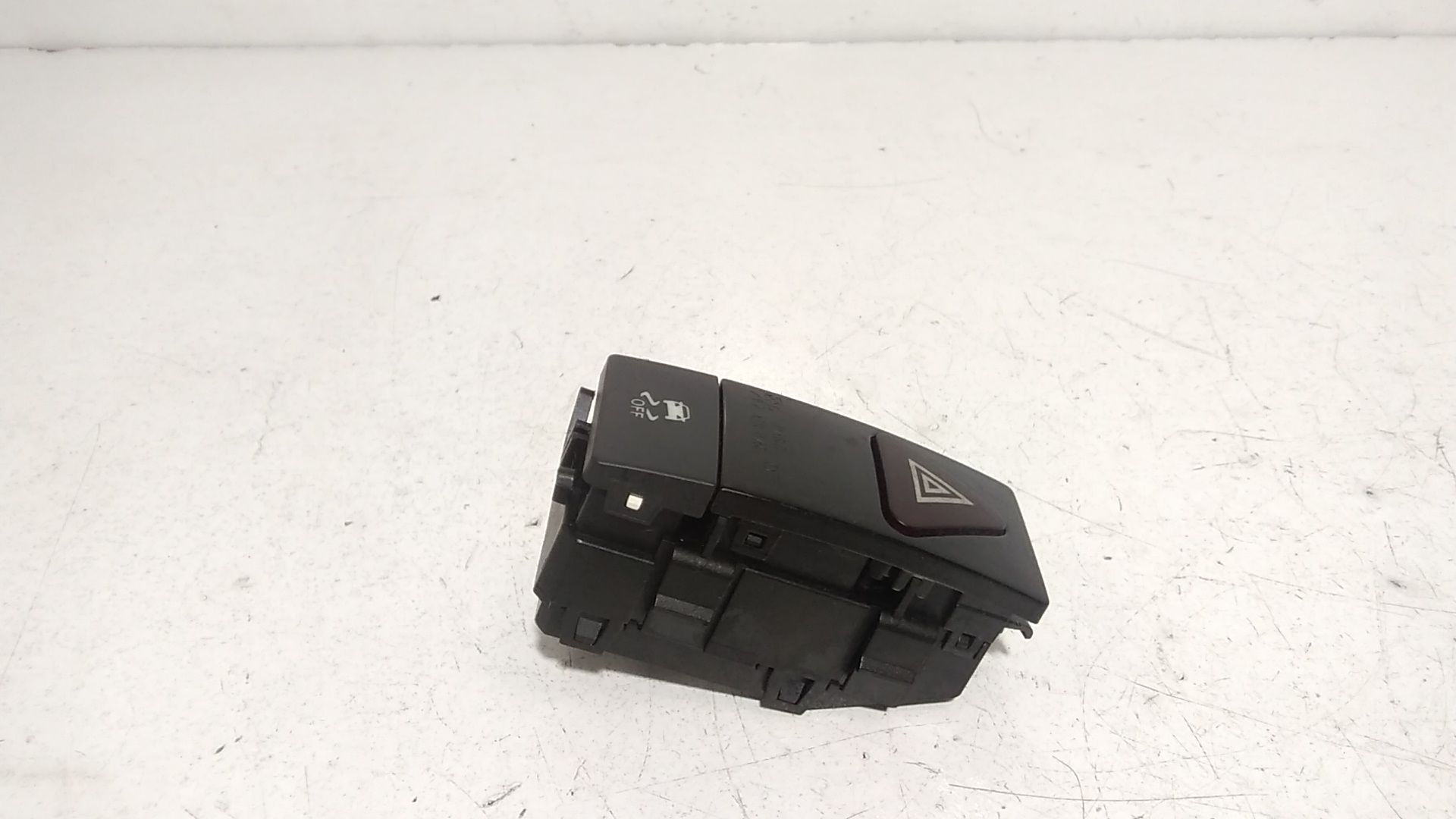 Pulsante luci di emergenza MERCEDES GLK (W204) (08>)