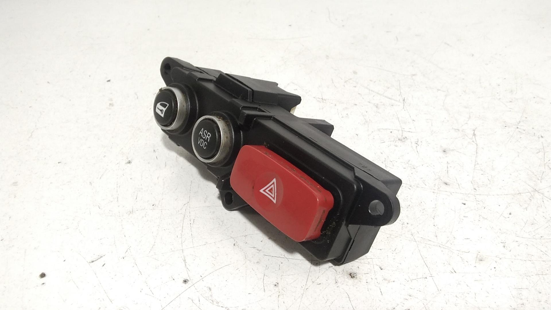 Pulsante luci di emergenza ALFA ROMEO 159 Berlina 1 Serie