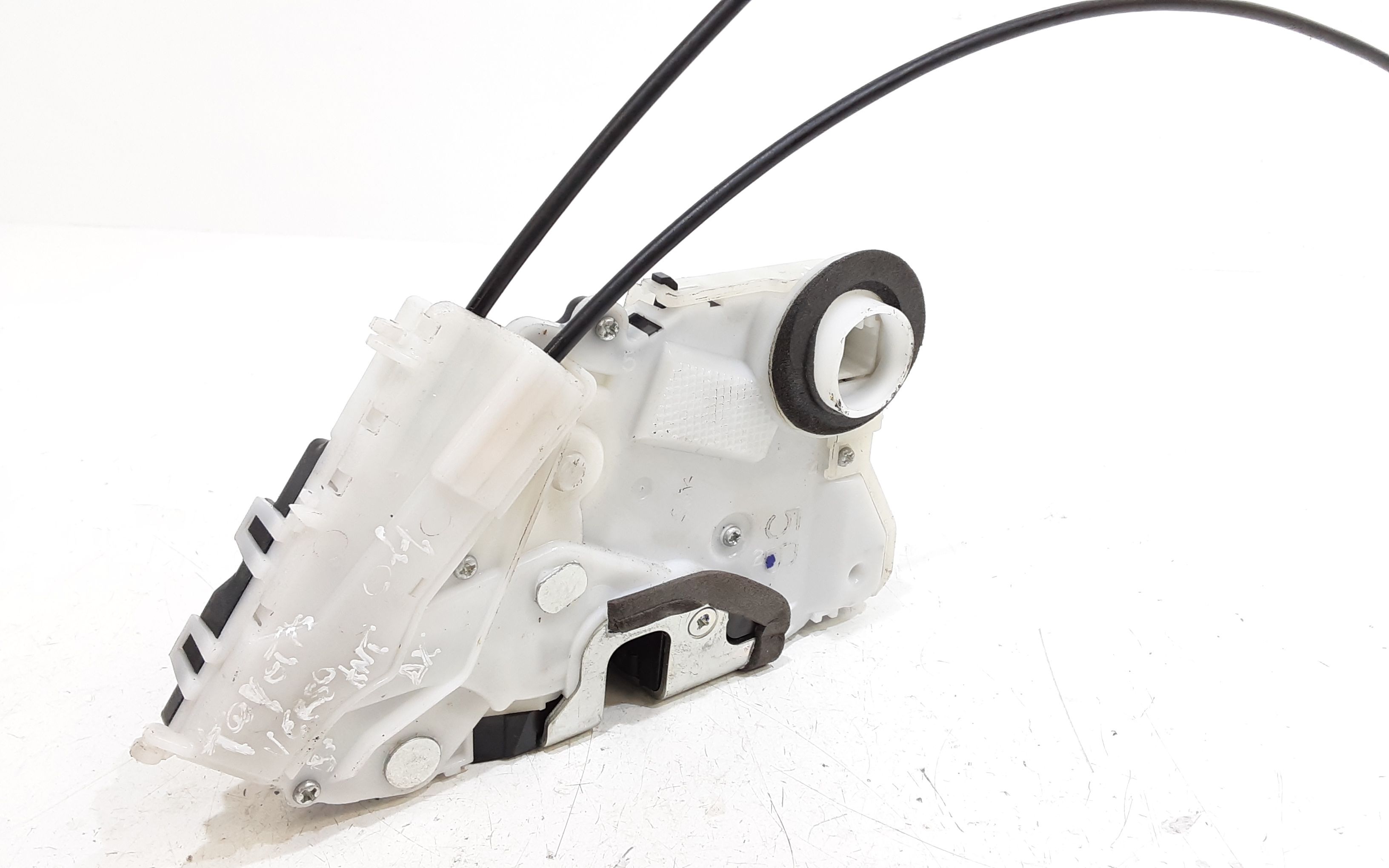 Serratura Anteriore Destra TOYOTA Verso S  (P120) (10>16)