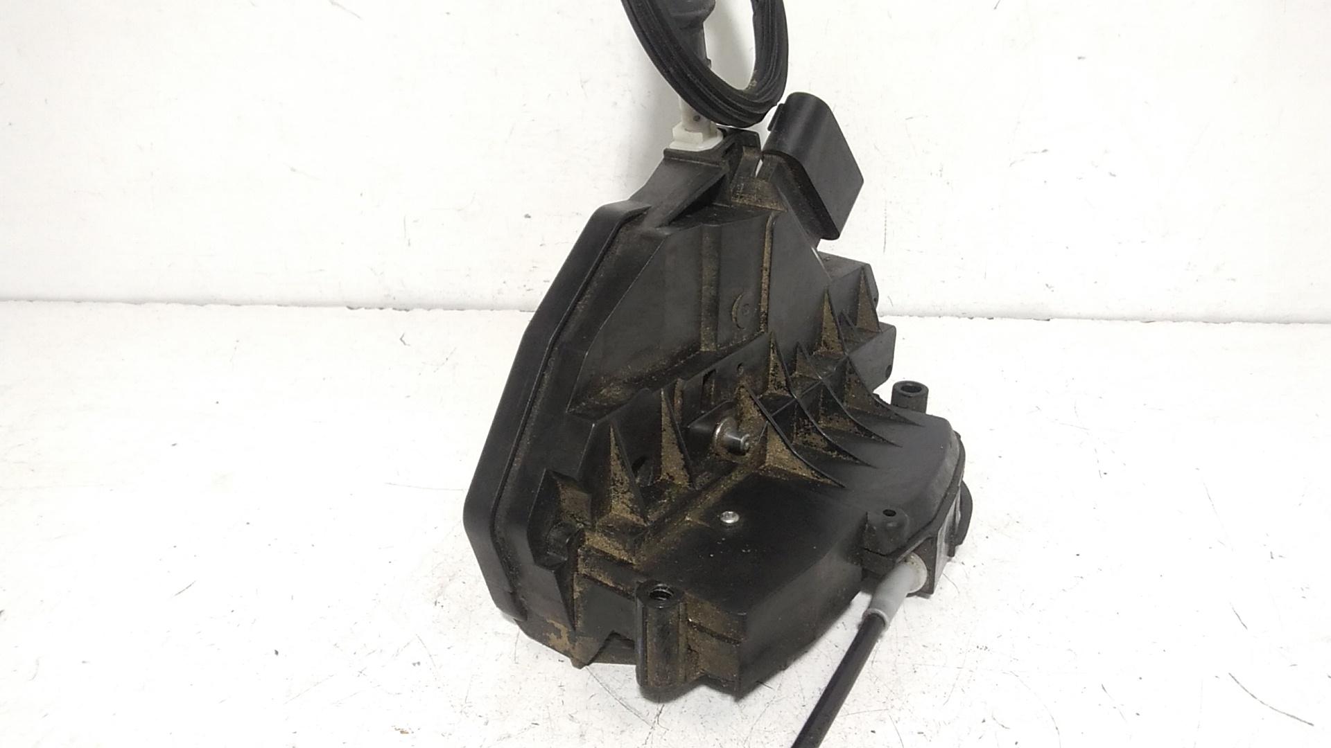 Serratura Anteriore Destra FORD Fiesta 6 Serie