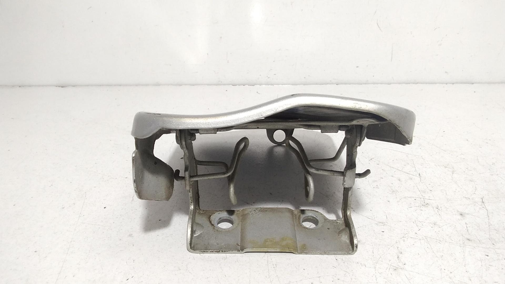 Sportellino Carburante MERCEDES Vito W638