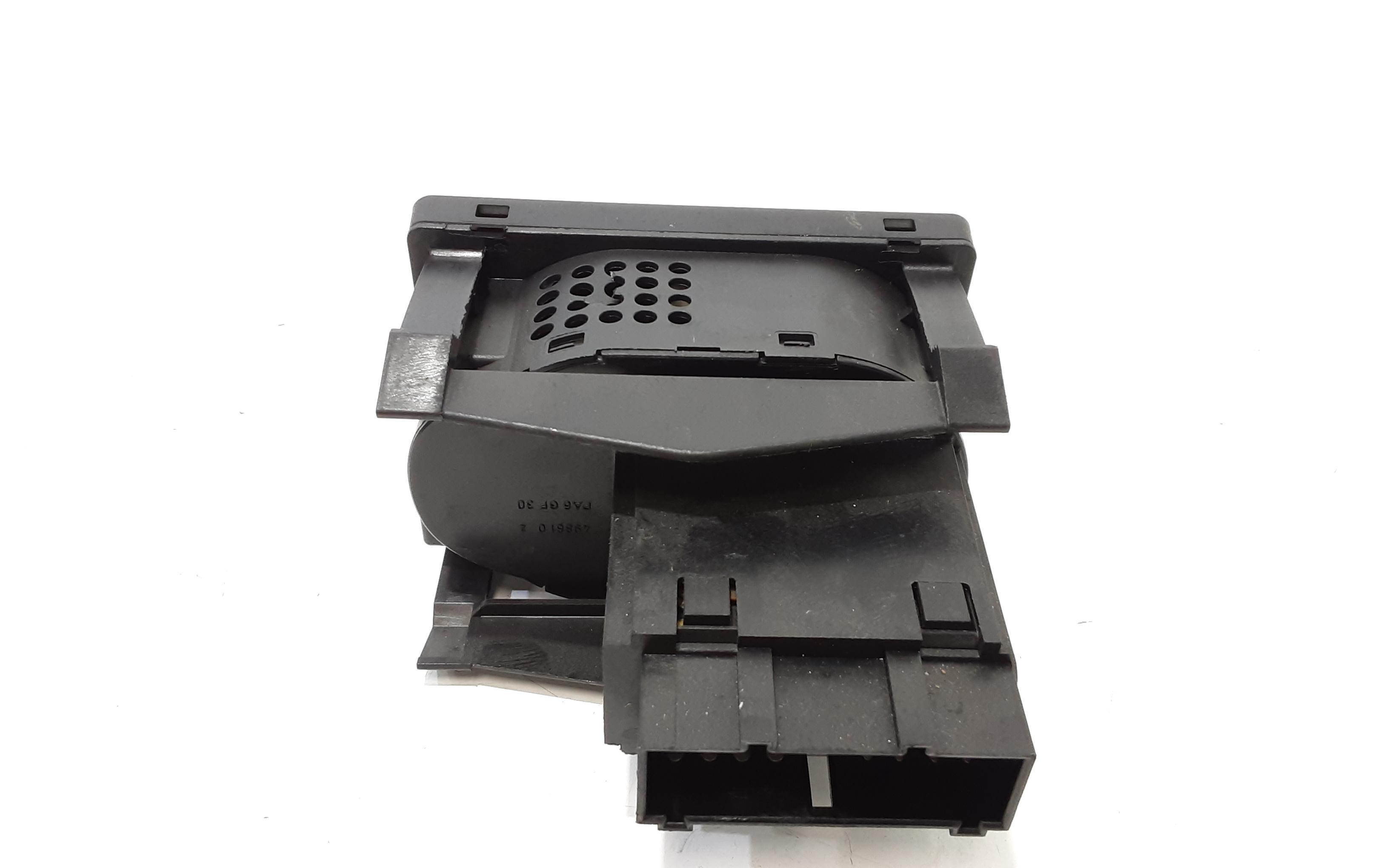 Interruttore comando luci FORD Focus S. Wagon 3 Serie