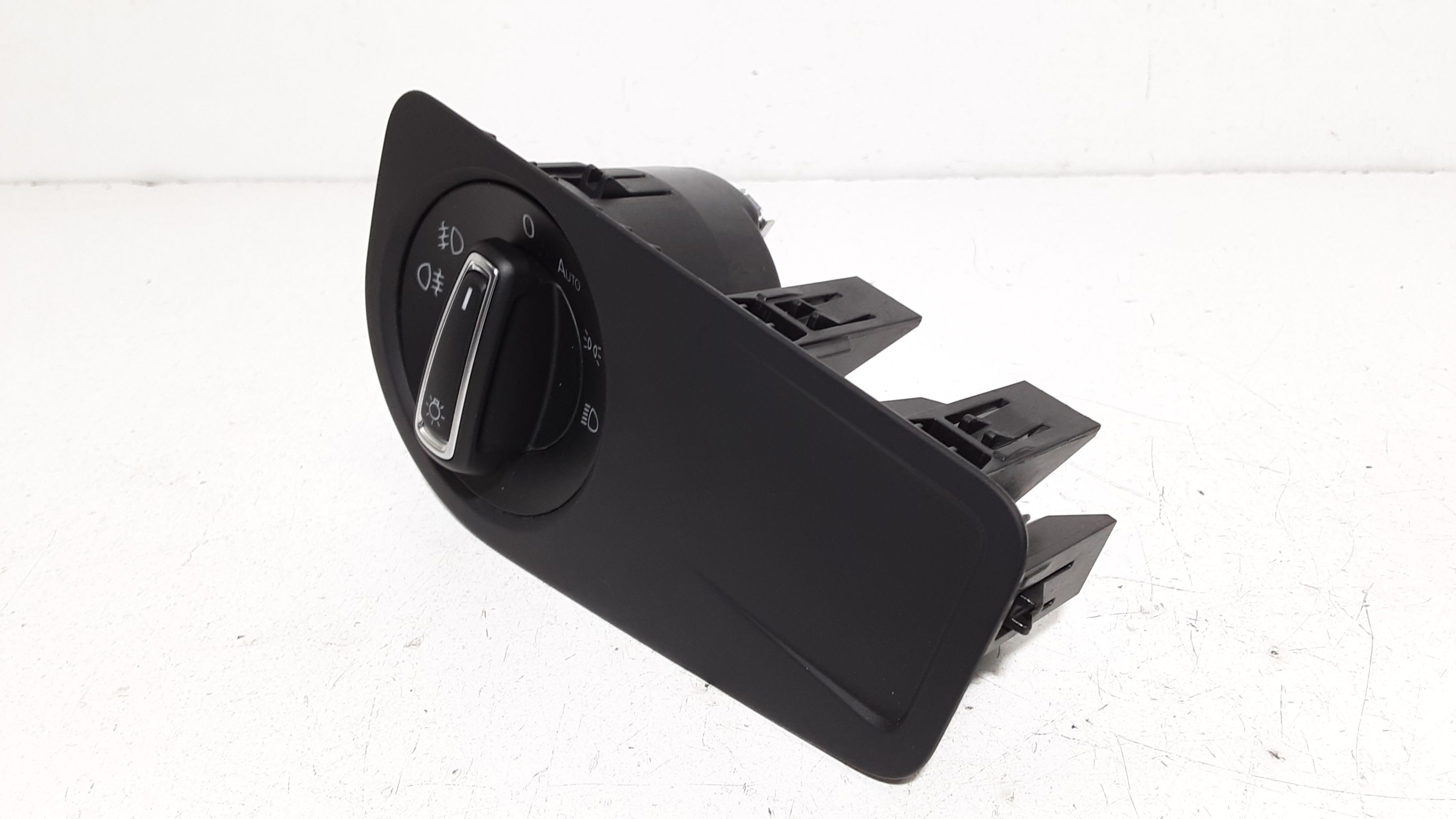 Interruttore comando luci VOLKSWAGEN Tiguan Serie