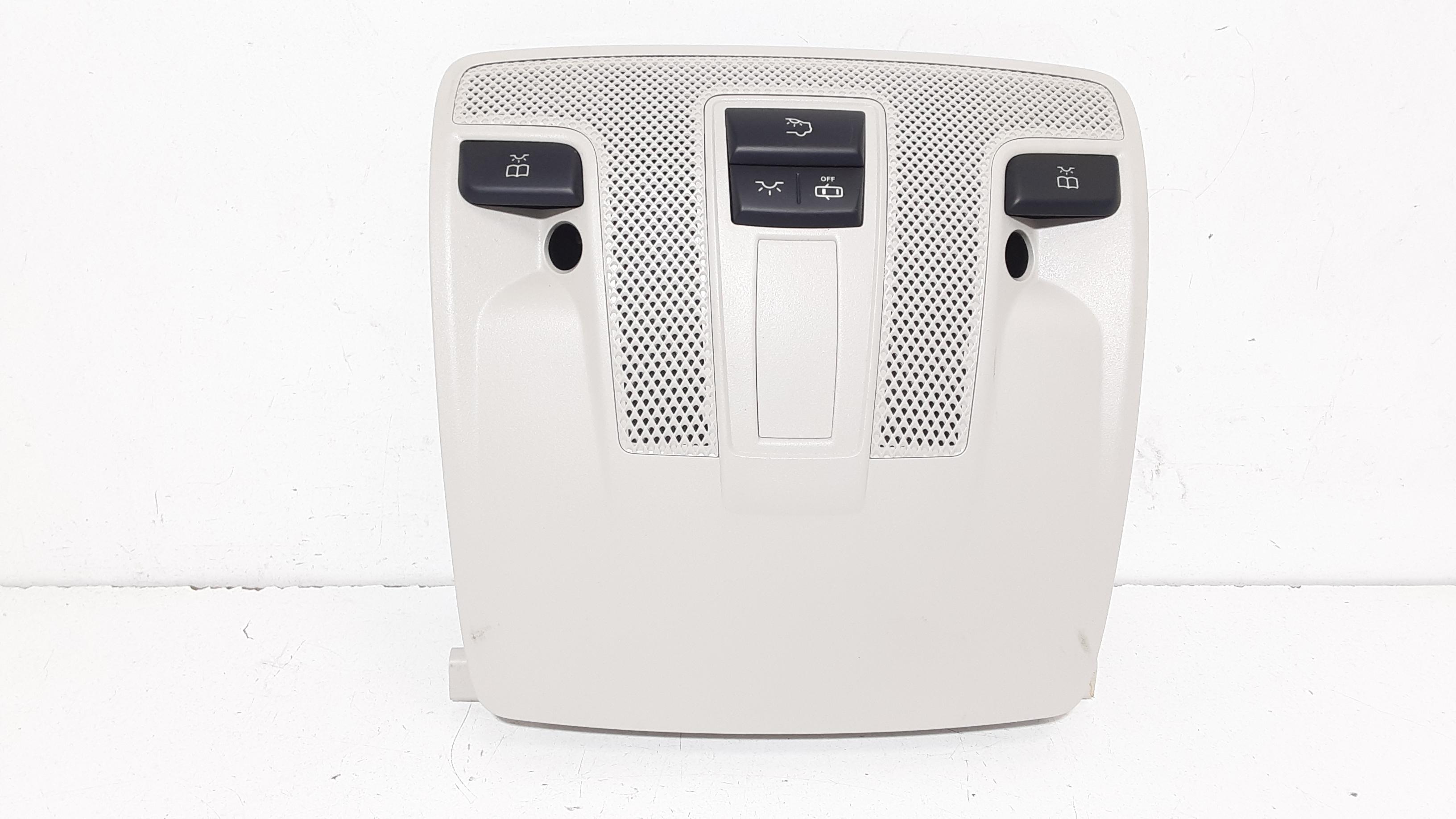 Plafoniera MERCEDES CLA Serie (13>)