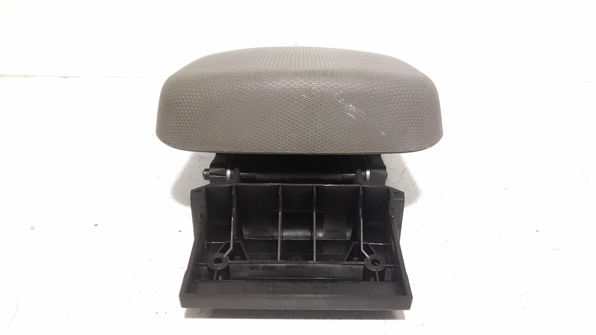 Bracciolo centrale RENAULT Kangoo 4 Serie