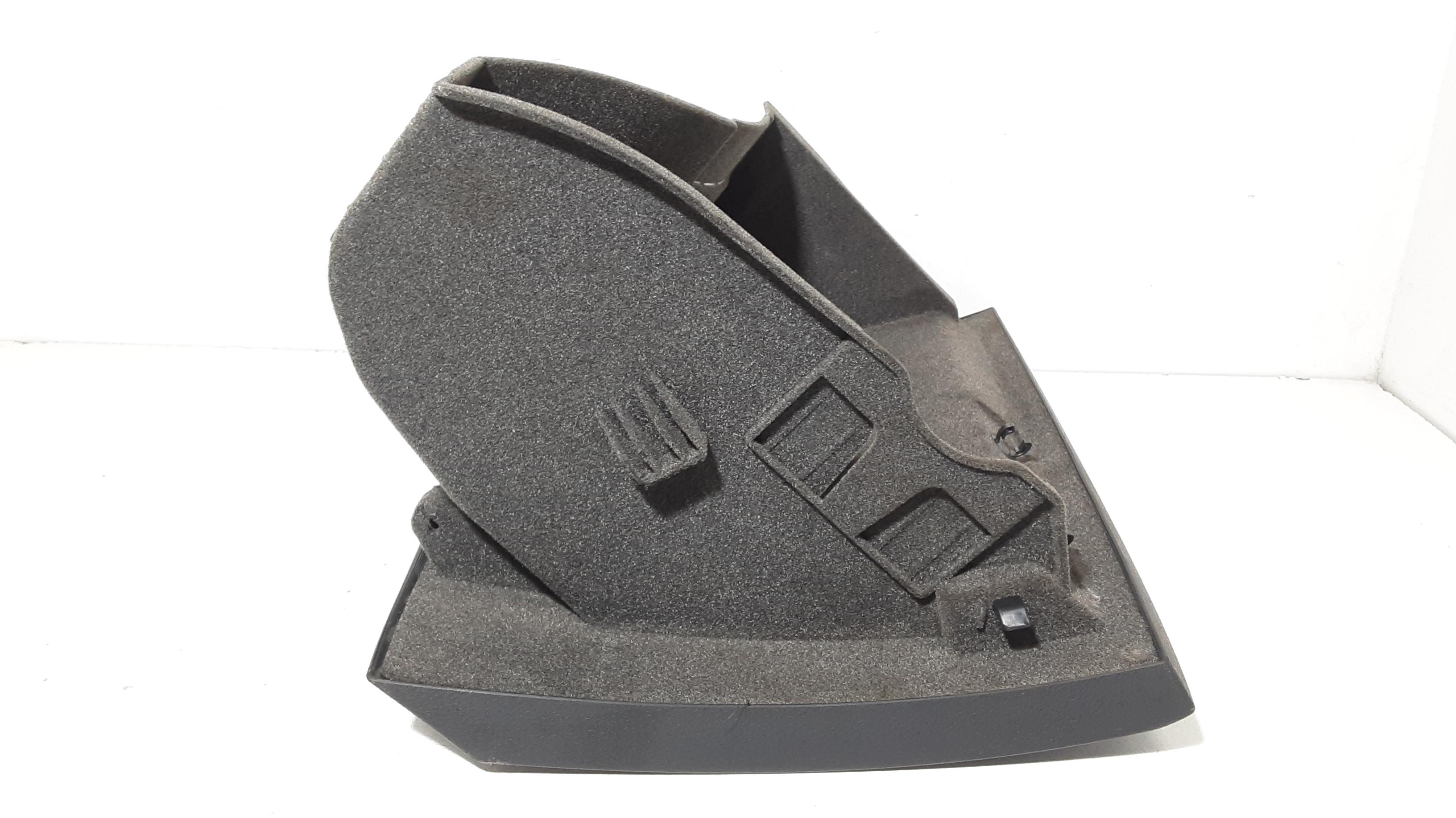 Cassetto porta oggetti MERCEDES CLA Serie (13>)