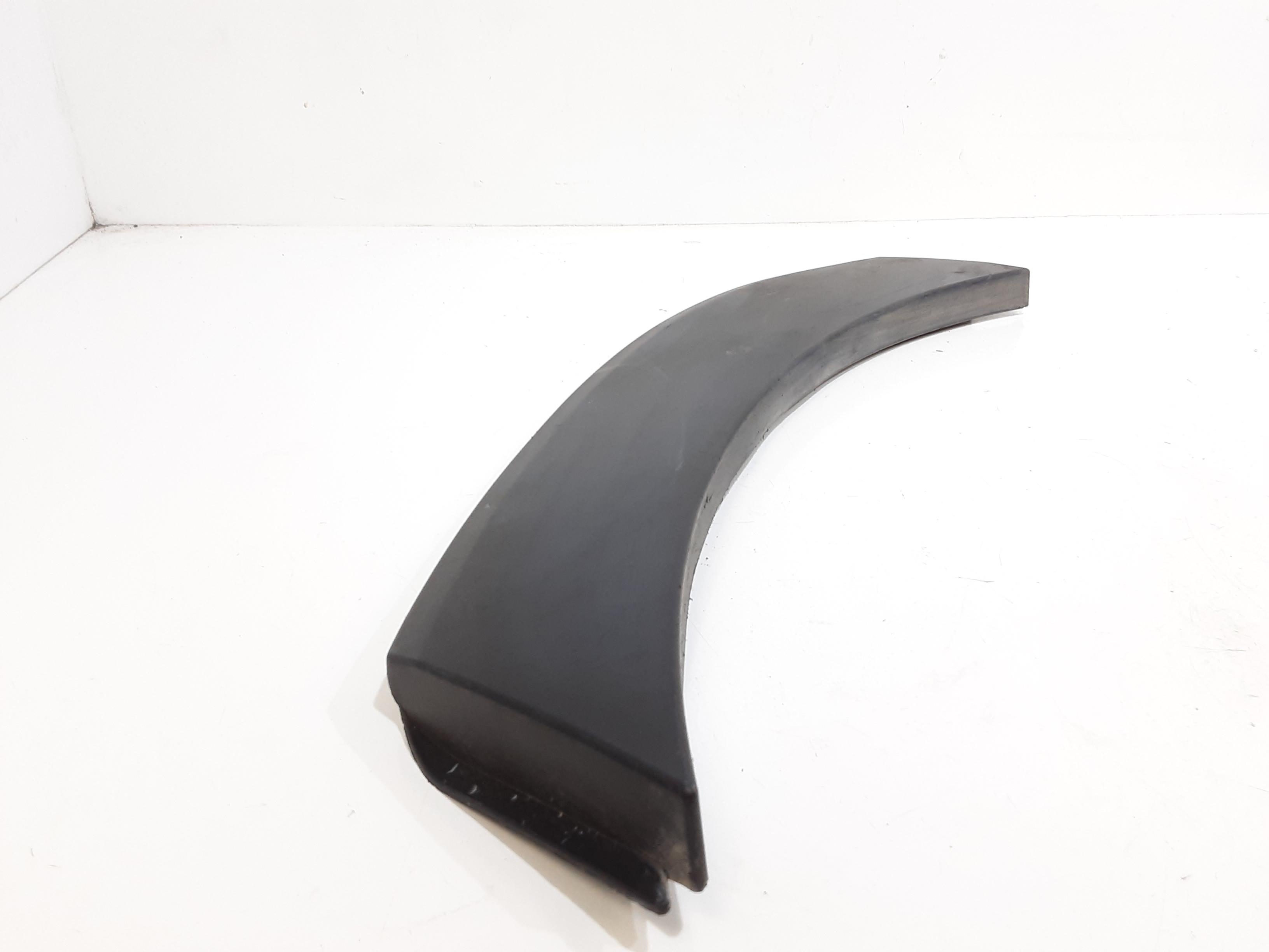 Modanatura parafango post SX guida HYUNDAI Tucson serie