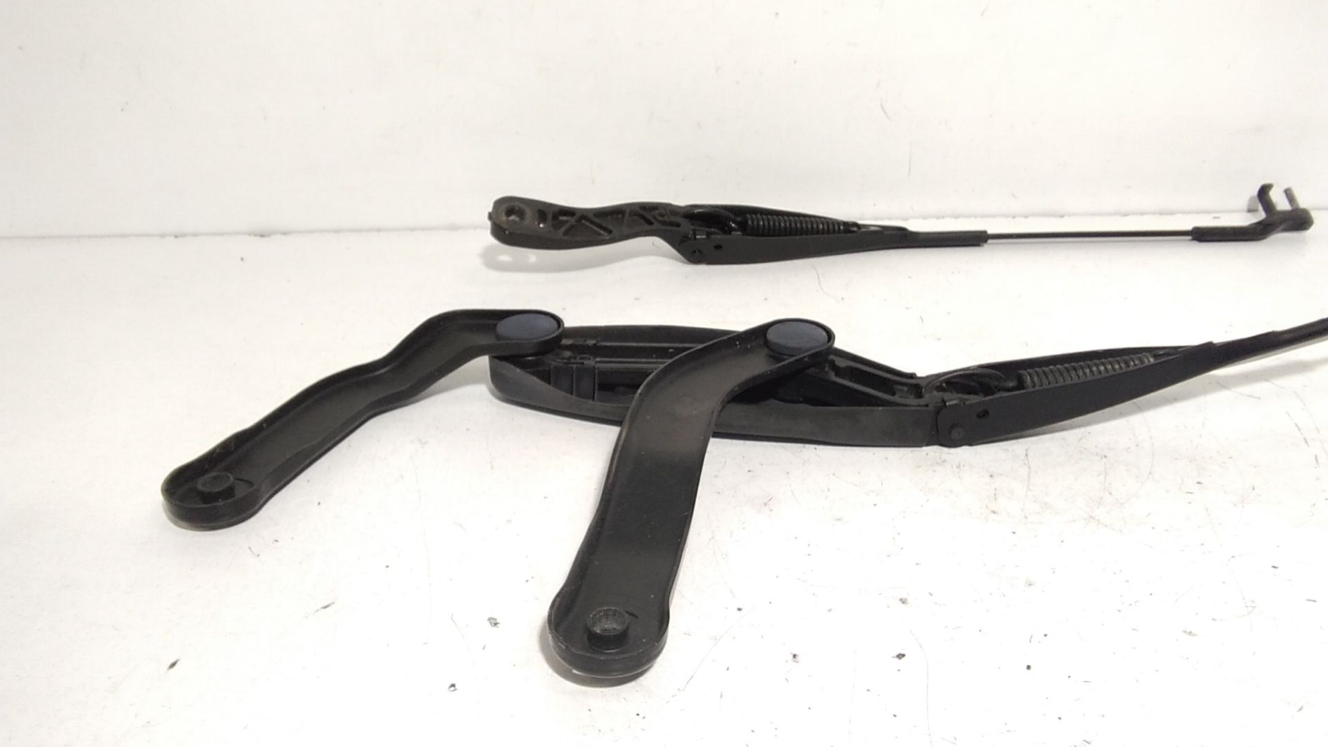 Bracci Tergi ant. MERCEDES Classe E Berlina W211